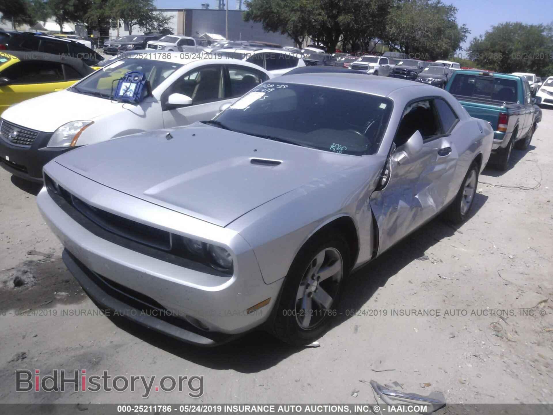 2012 DODGE CHALLENGER - VIN: 2C3CDYAG4CH293675 - Photo 2