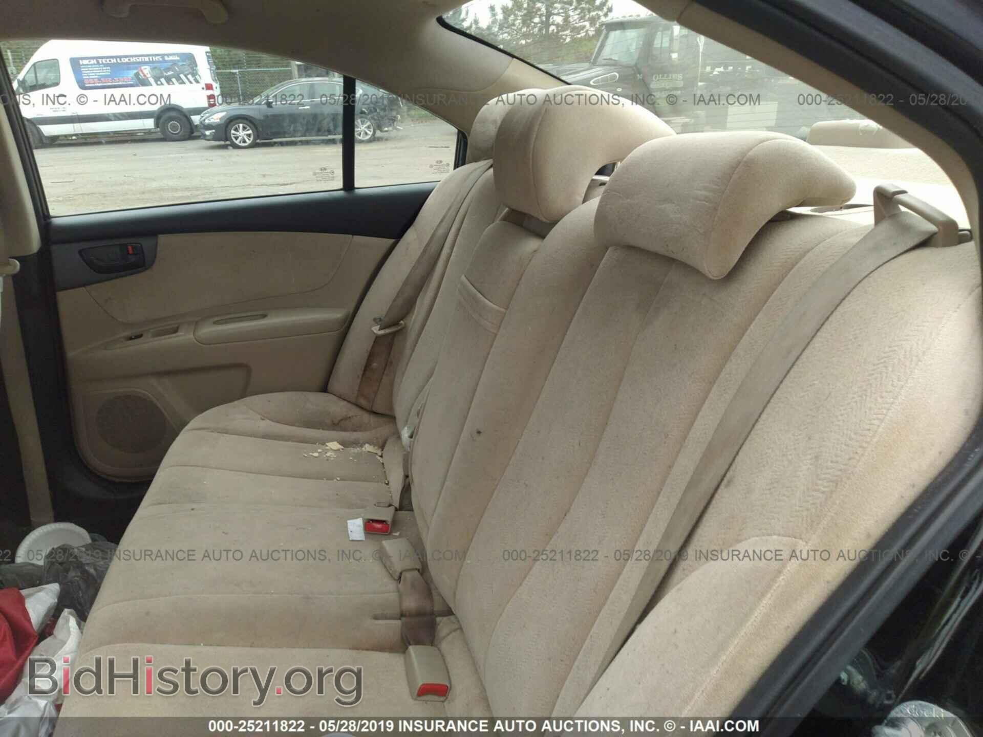 2009 KIA OPTIMA - VIN: KNAGE228595335489 - Фото 8