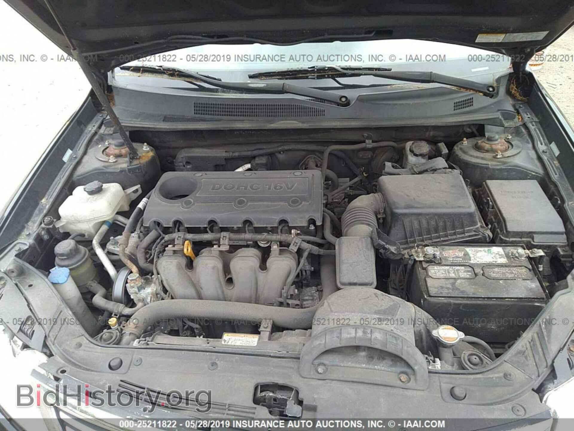 2009 KIA OPTIMA - VIN: KNAGE228595335489 - Фото 10