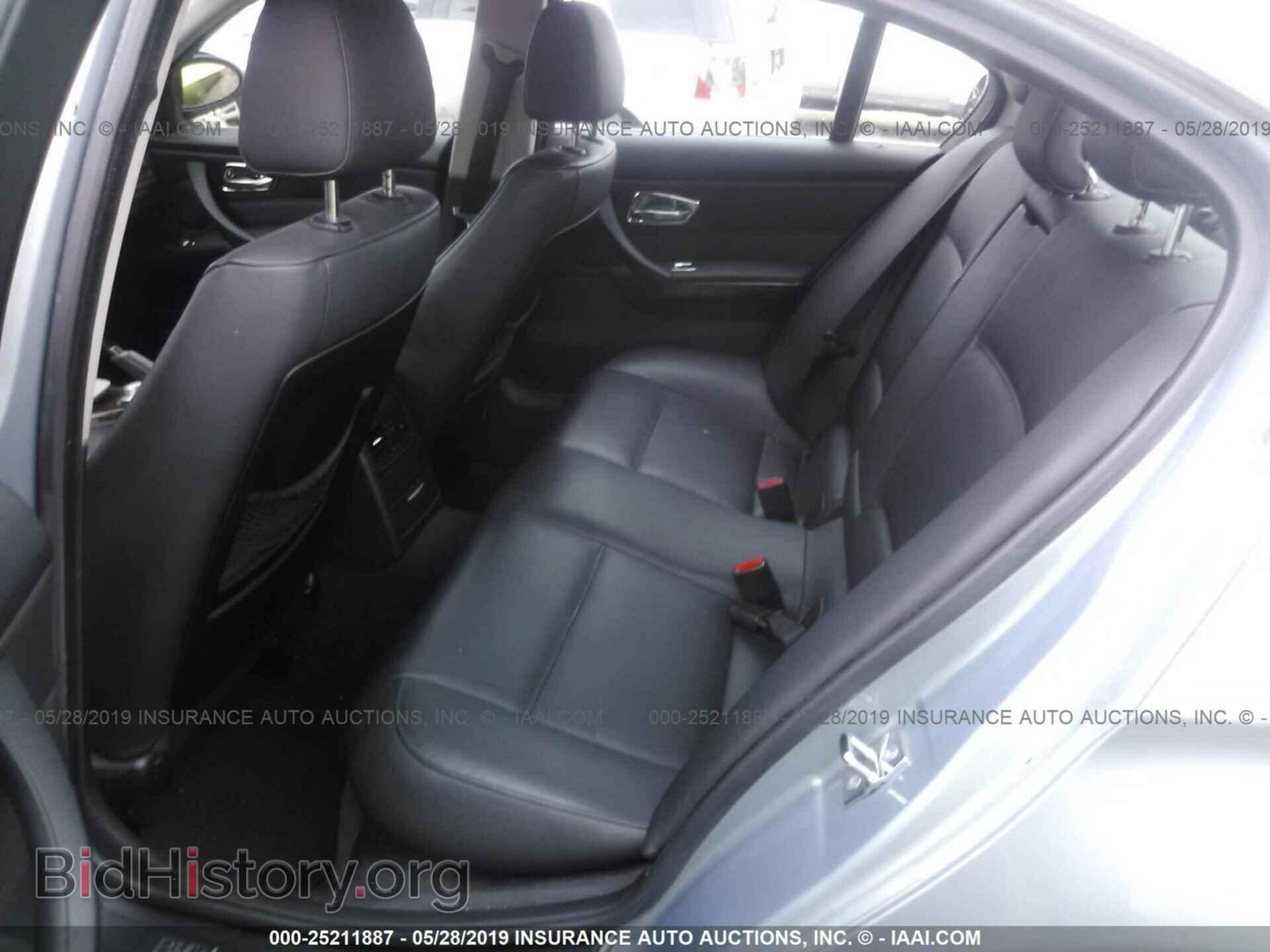 2006 BMW 330 - VIN: WBAVB33526KR76963 - Фото 8