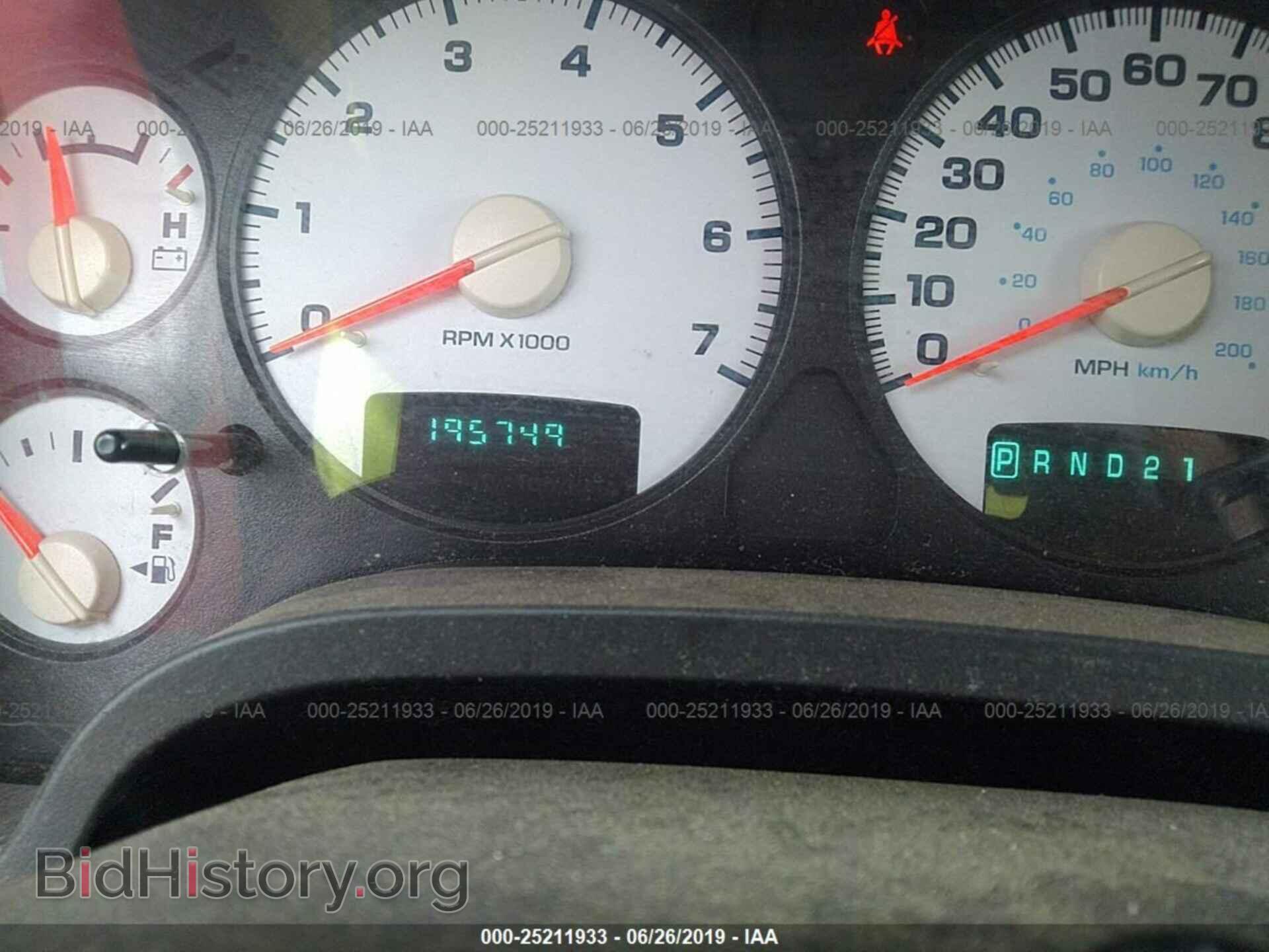 2005 DODGE RAM 1500 - VIN: 1D7HU18N65S323659 - Фото 7