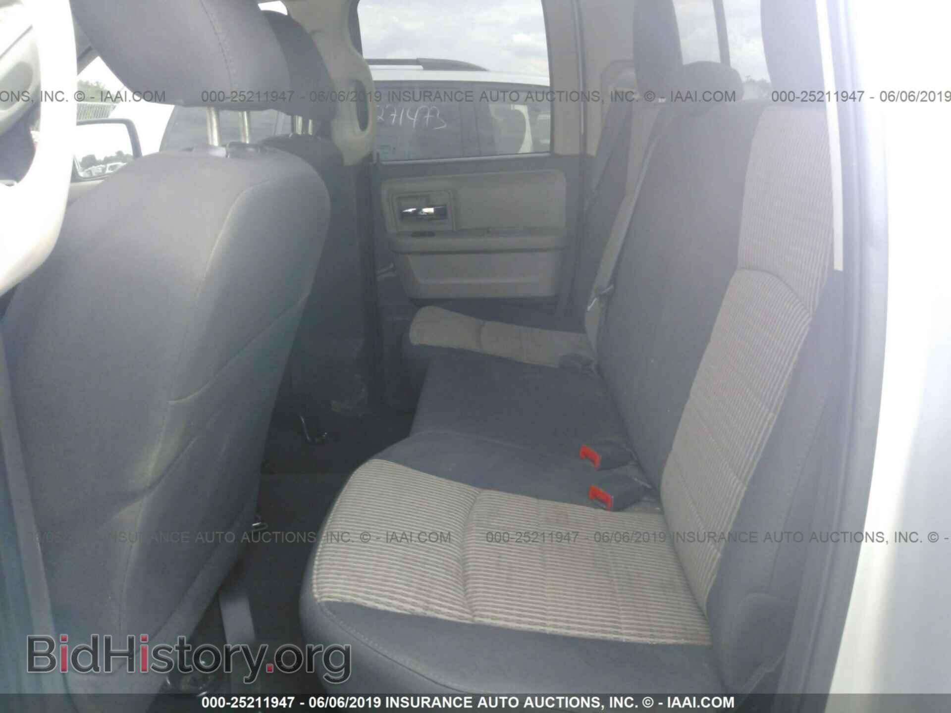 2011 DODGE RAM 1500 - VIN: 1D7RV1GP4BS609185 - Фото 8