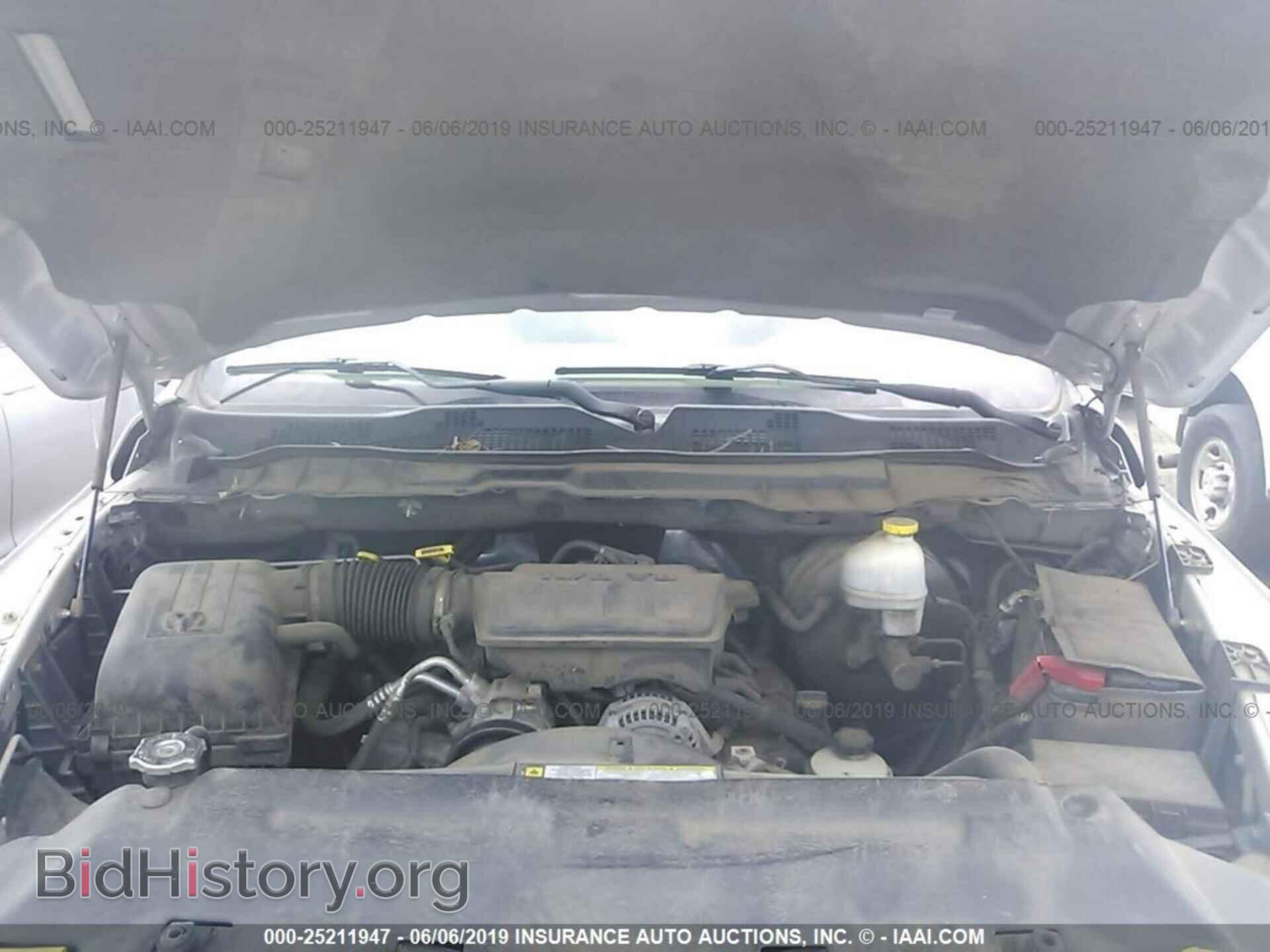 2011 DODGE RAM 1500 - VIN: 1D7RV1GP4BS609185 - Фото 10