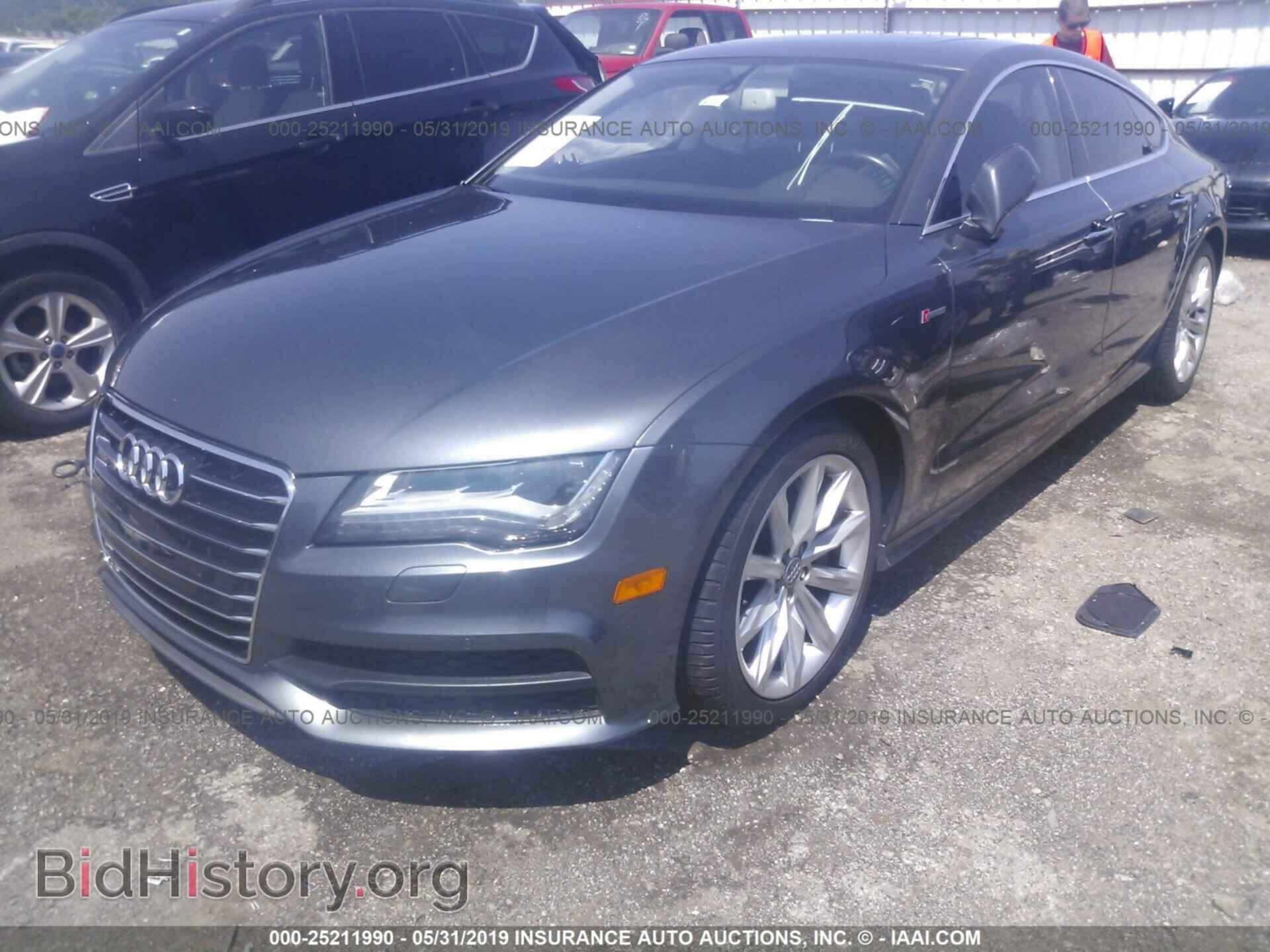 2013 AUDI A7 - VIN: WAU2GAFC6DN068787 - Фото 2
