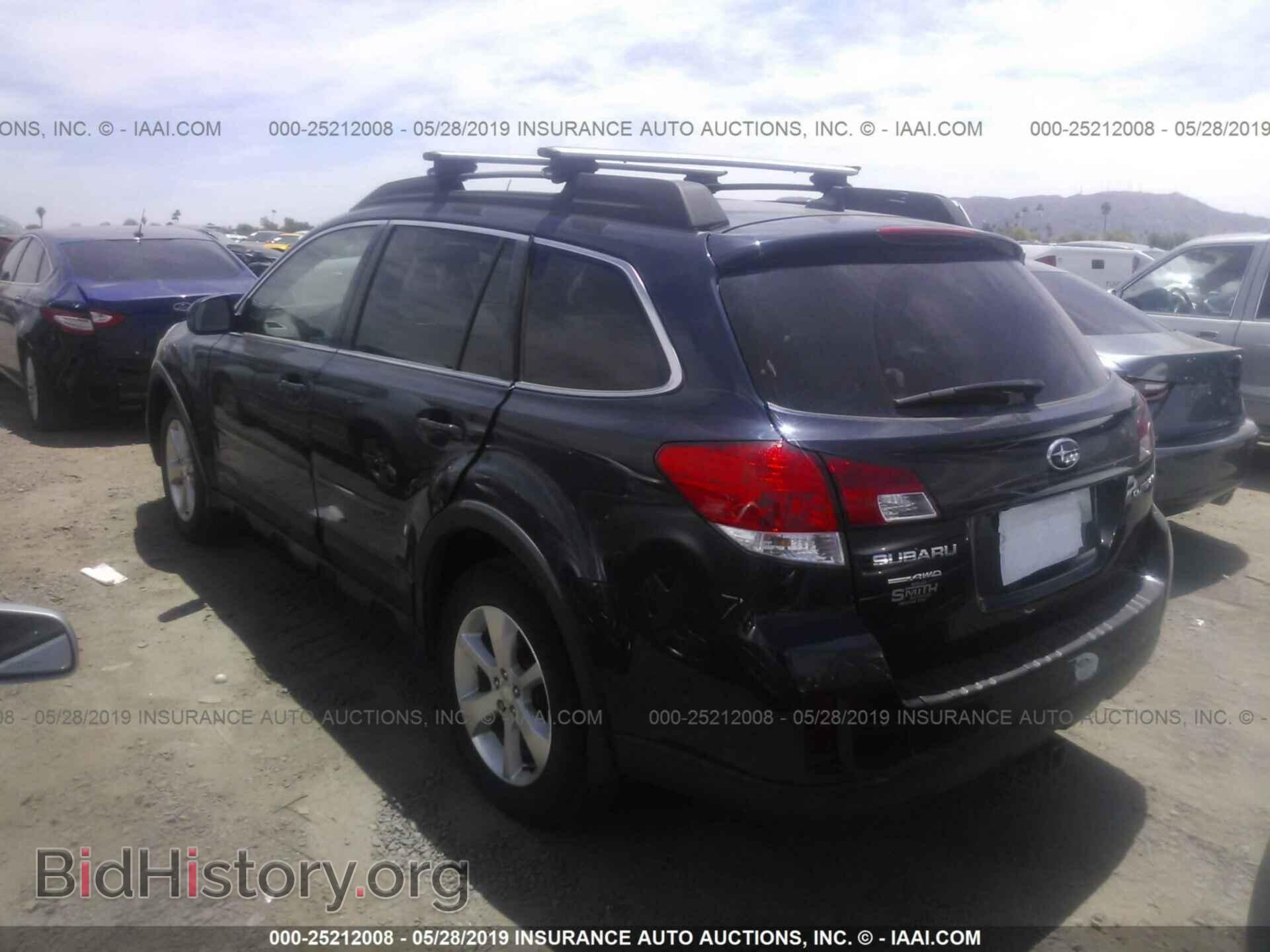 2014 SUBARU OUTBACK - VIN: 4S4BRCLC1E3259359 - Фото 3