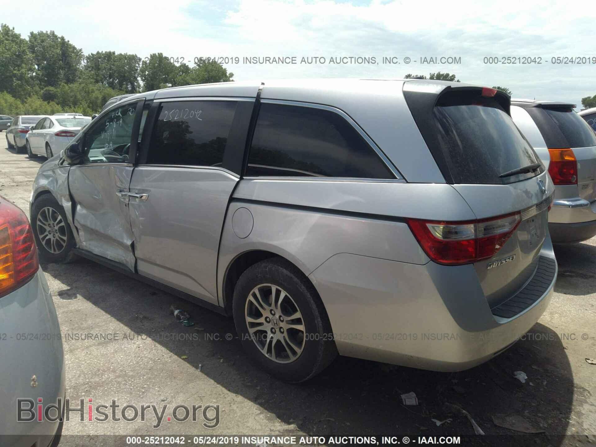 2013 HONDA ODYSSEY - VIN: 5FNRL5H65DB018411 - Фото 3