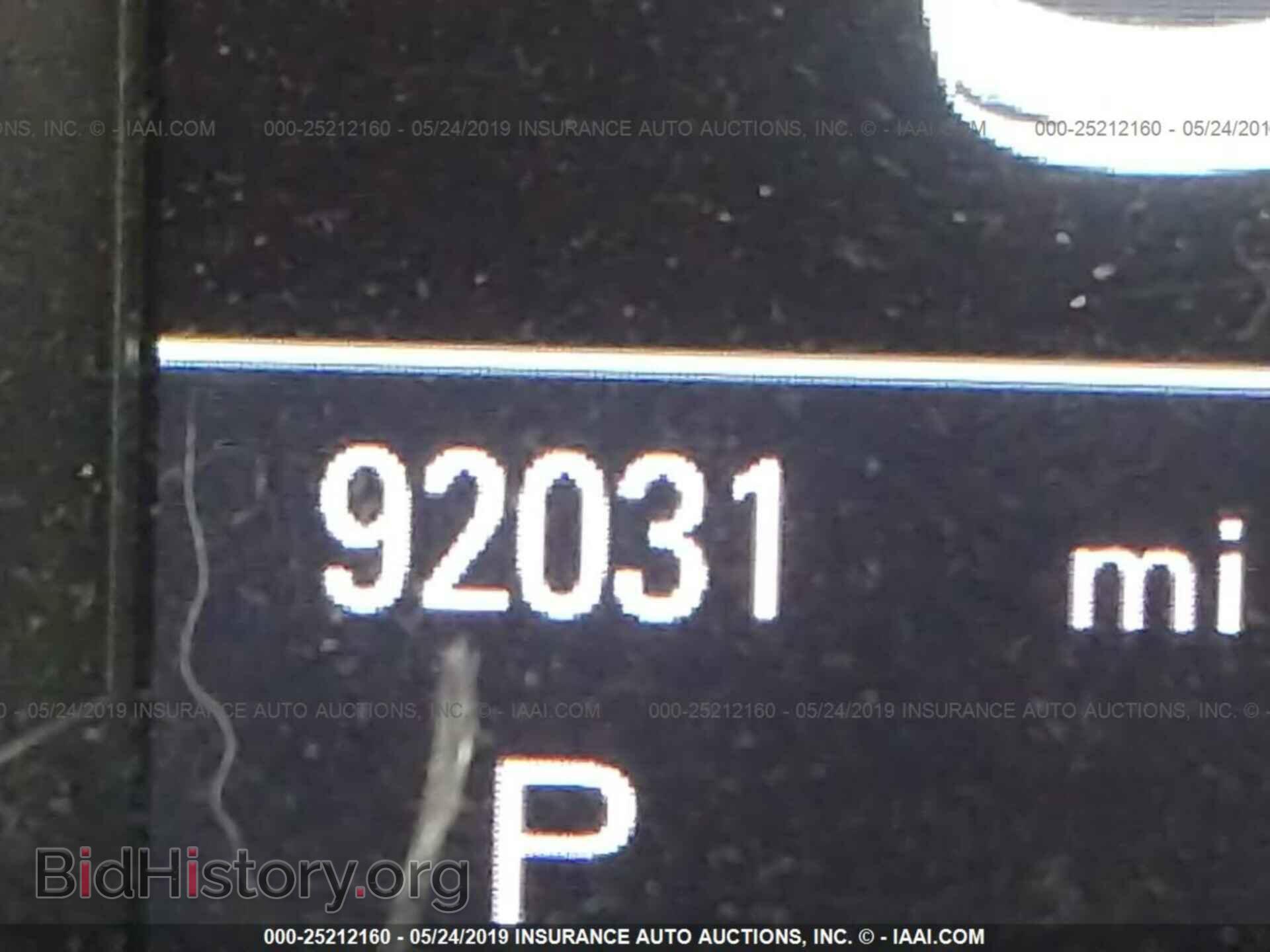 2011 AUDI A4 - VIN: WAUFFAFLXBA064217 - Фото 7