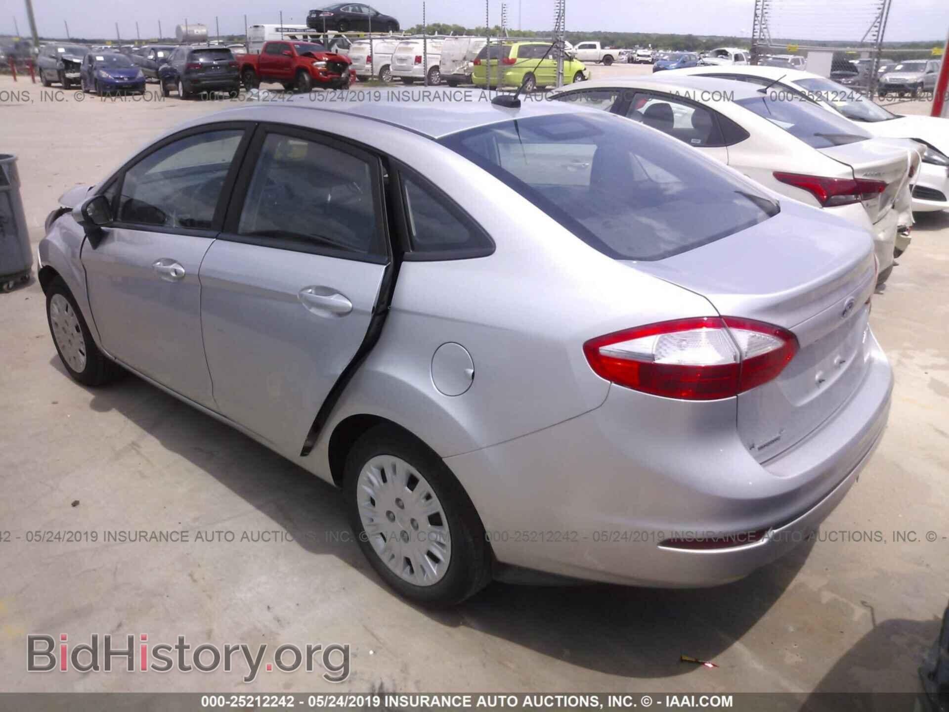2017 FORD FIESTA - VIN: 3FADP4AJ9HM168097 - Фото 3