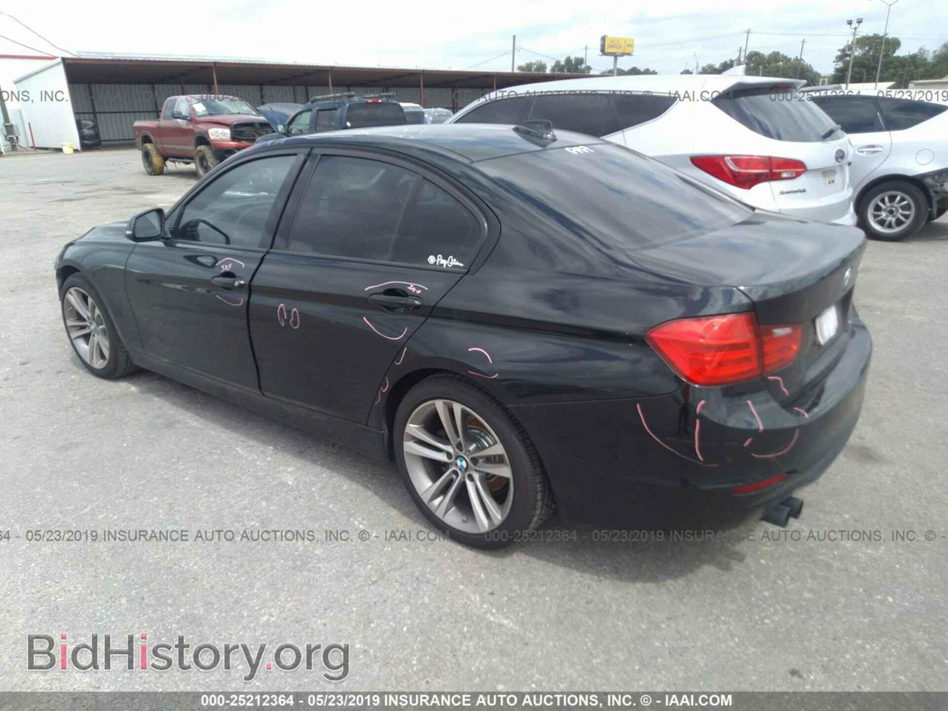2012 BMW 328 - VIN: WBA3A5C54CF340362 - Фото 3