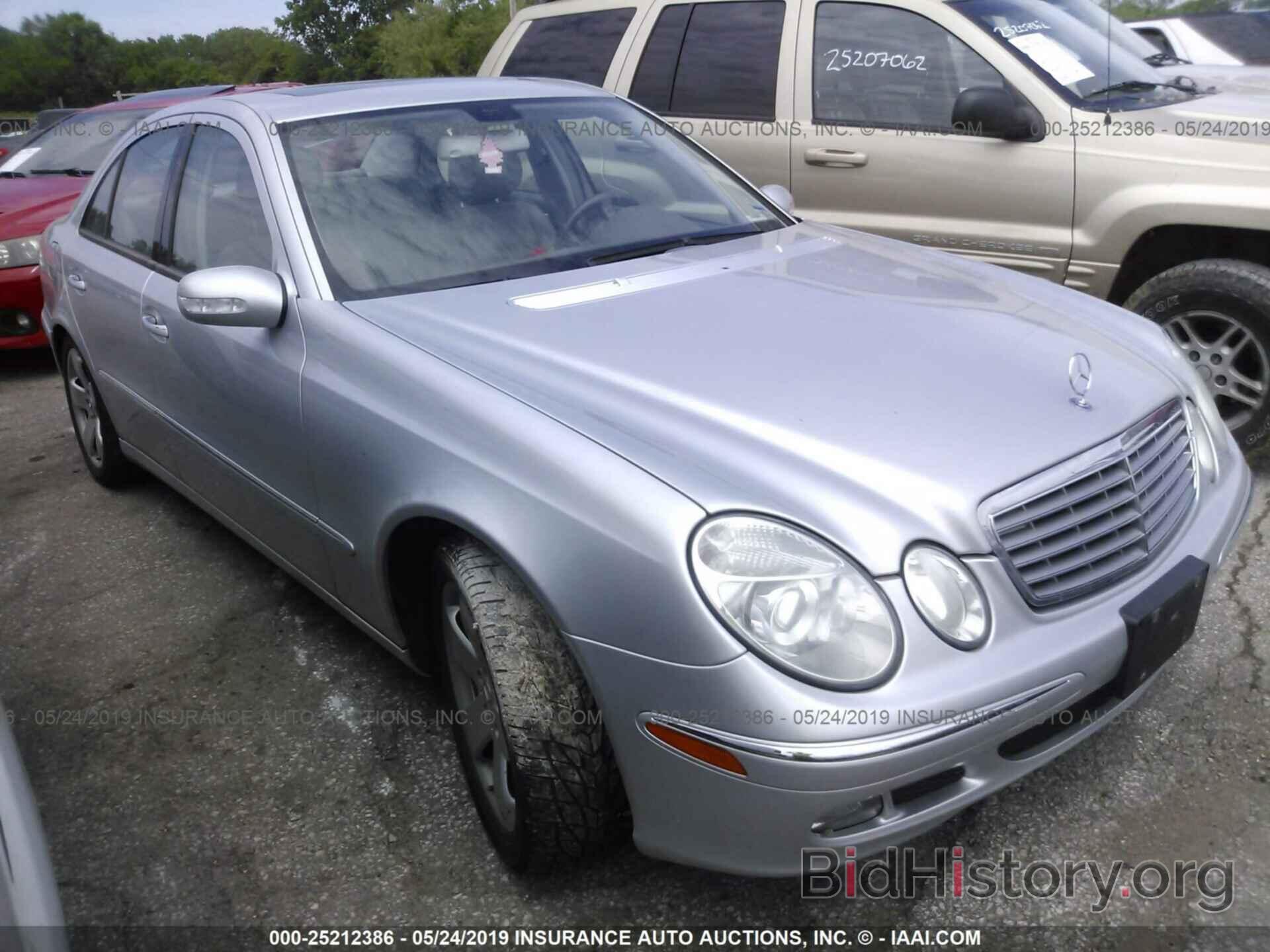 Photo WDBUF83J26X189106 - MERCEDES-BENZ E 2006