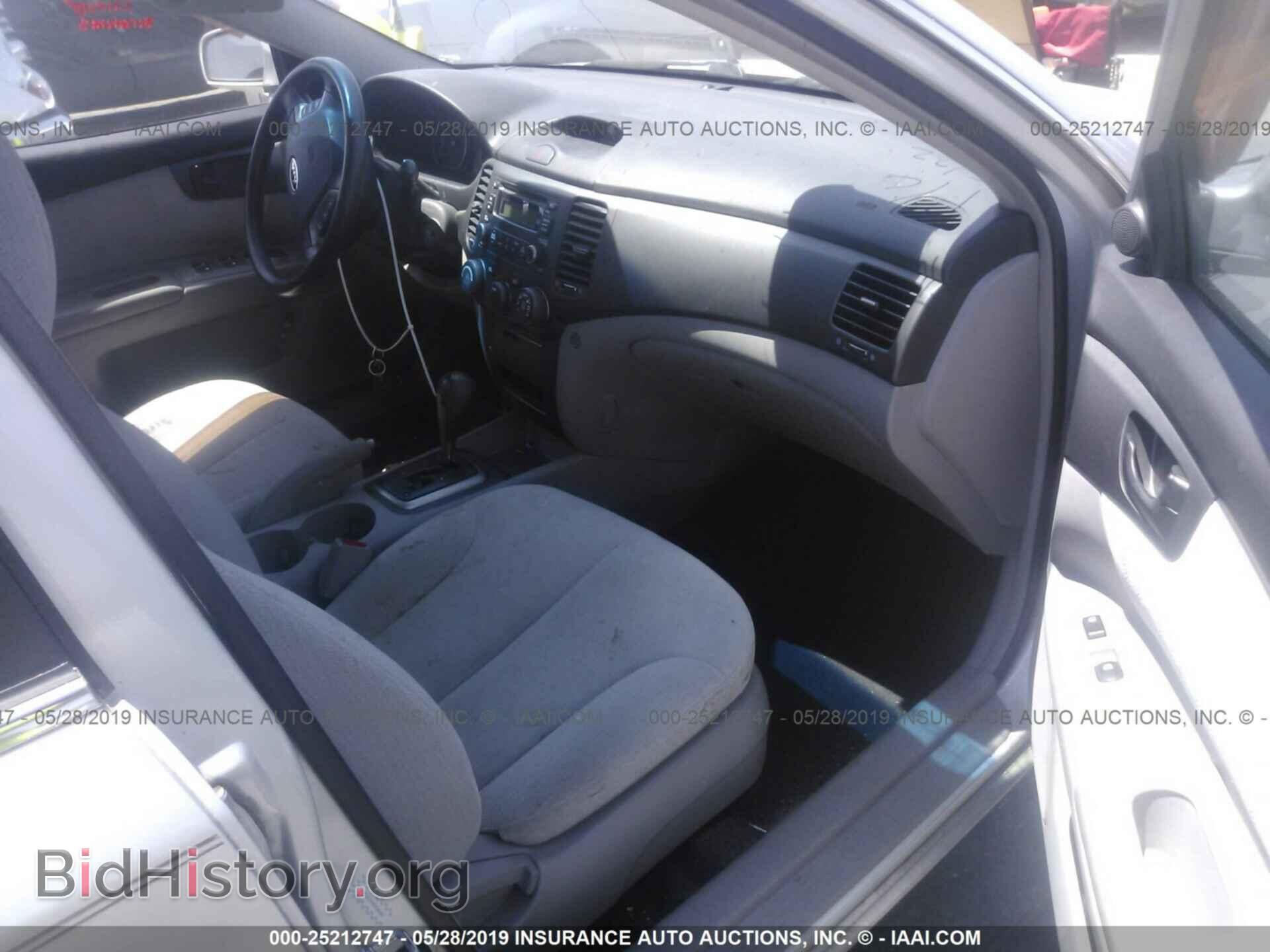2008 KIA OPTIMA - VIN: KNAGE123585250682 - Фото 5