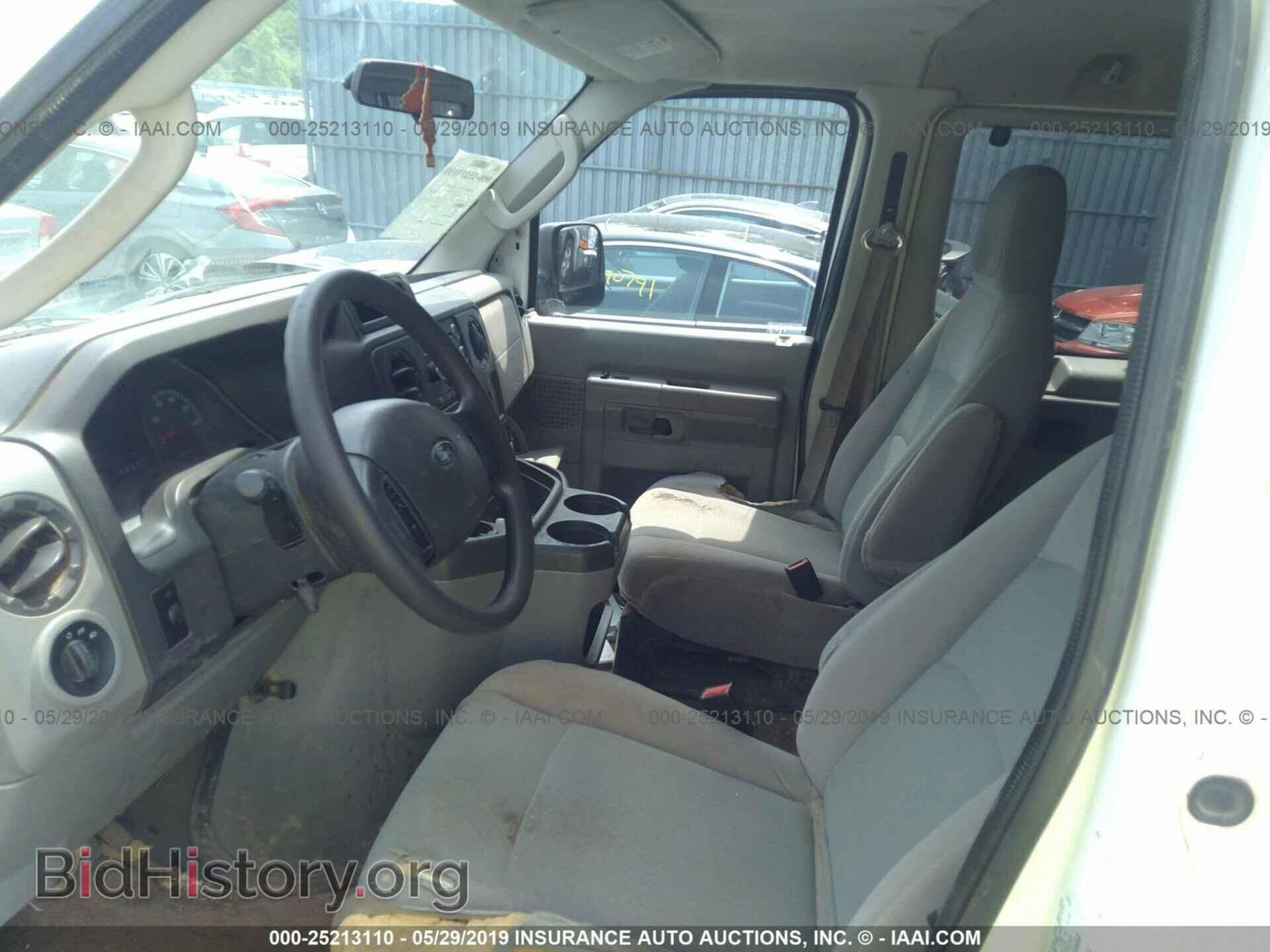 2010 FORD ECONOLINE - VIN: 1FBNE3BL7ADA21779 - Фото 5