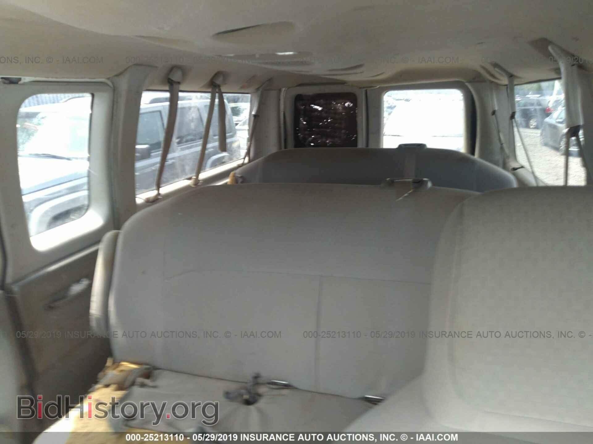 2010 FORD ECONOLINE - VIN: 1FBNE3BL7ADA21779 - Фото 8