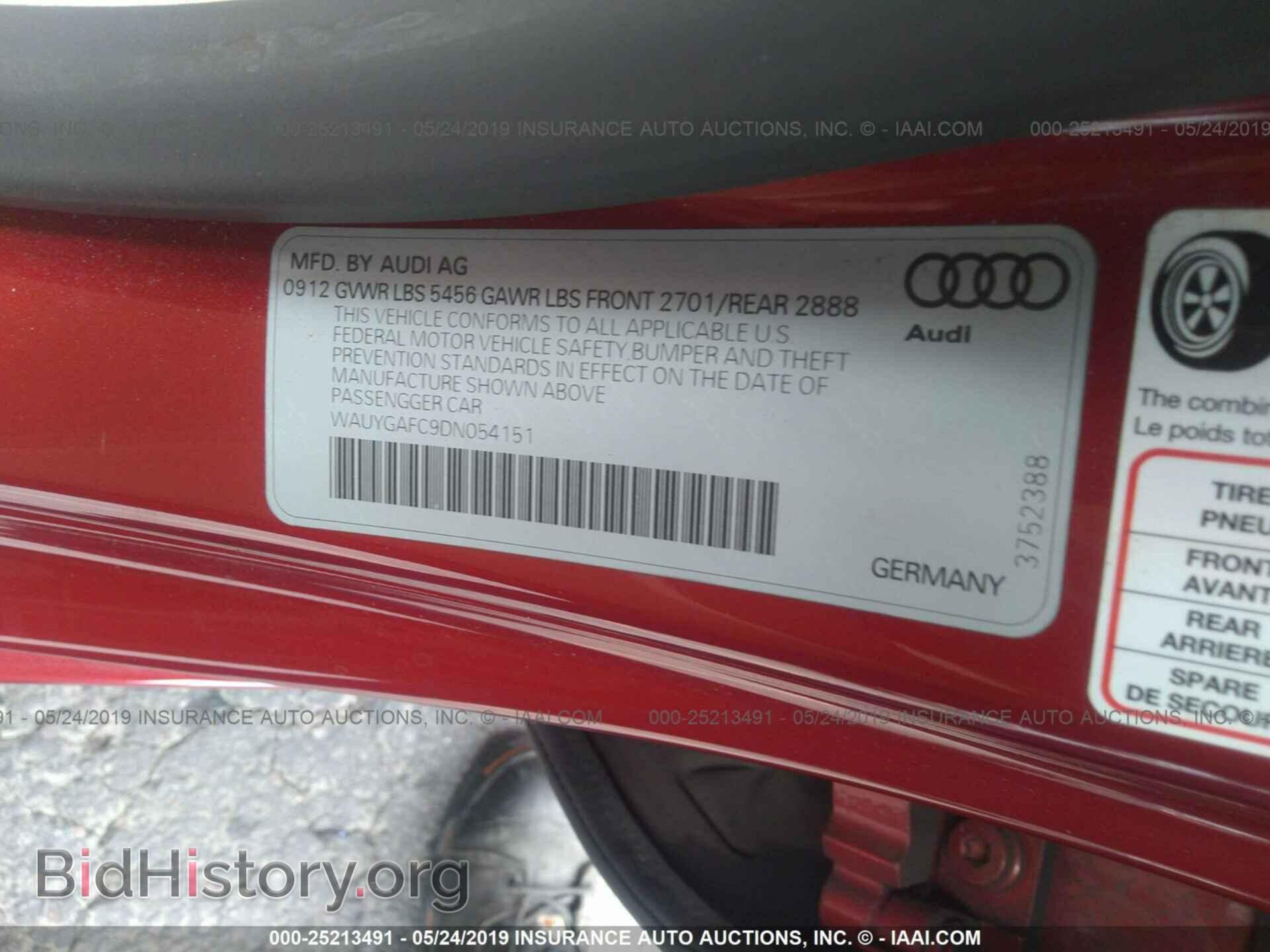2013 AUDI A7 - VIN: WAUYGAFC9DN054151 - Фото 9