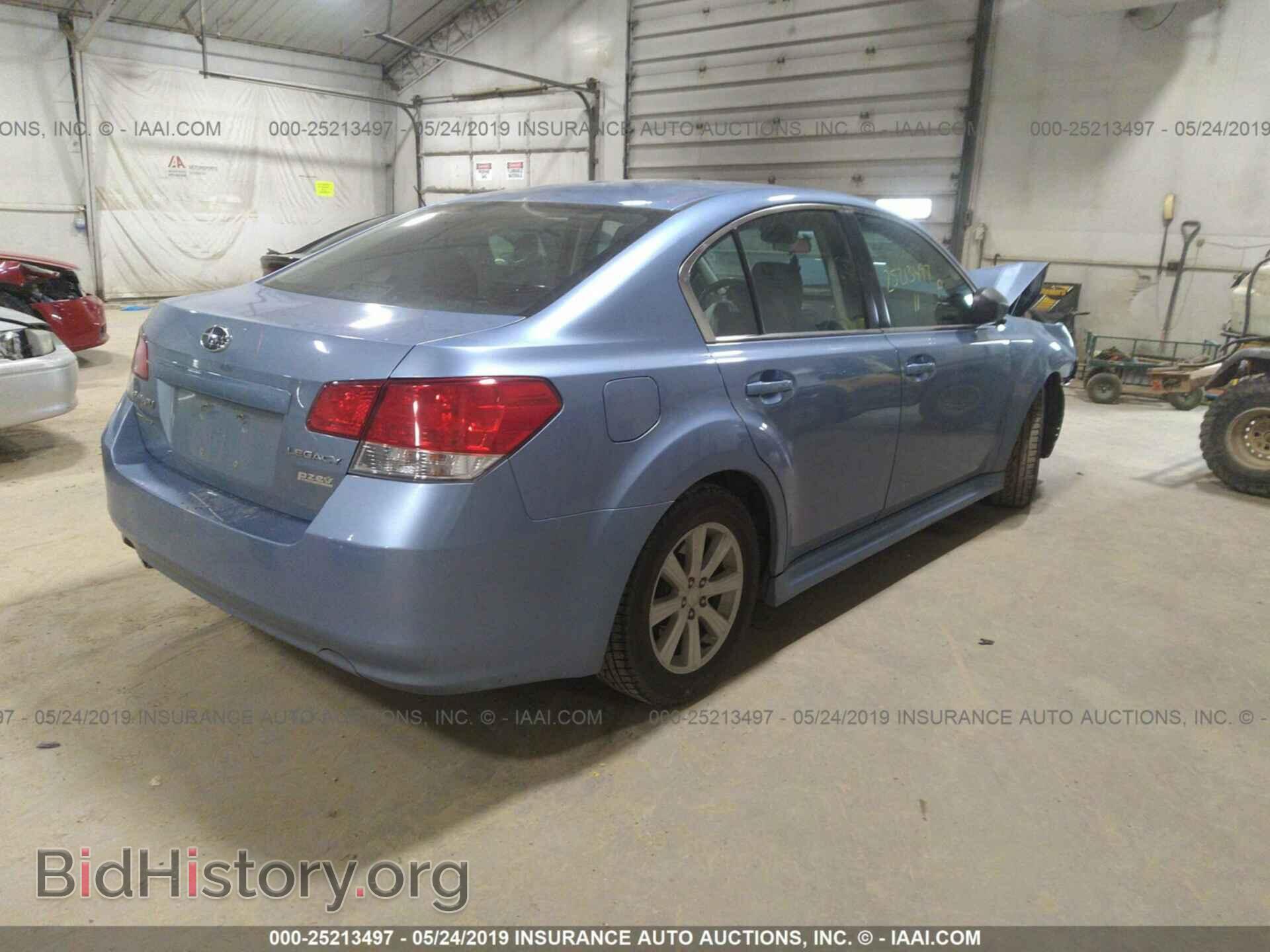 2011 SUBARU LEGACY - VIN: 4S3BMBC69B3211496 - Фото 4