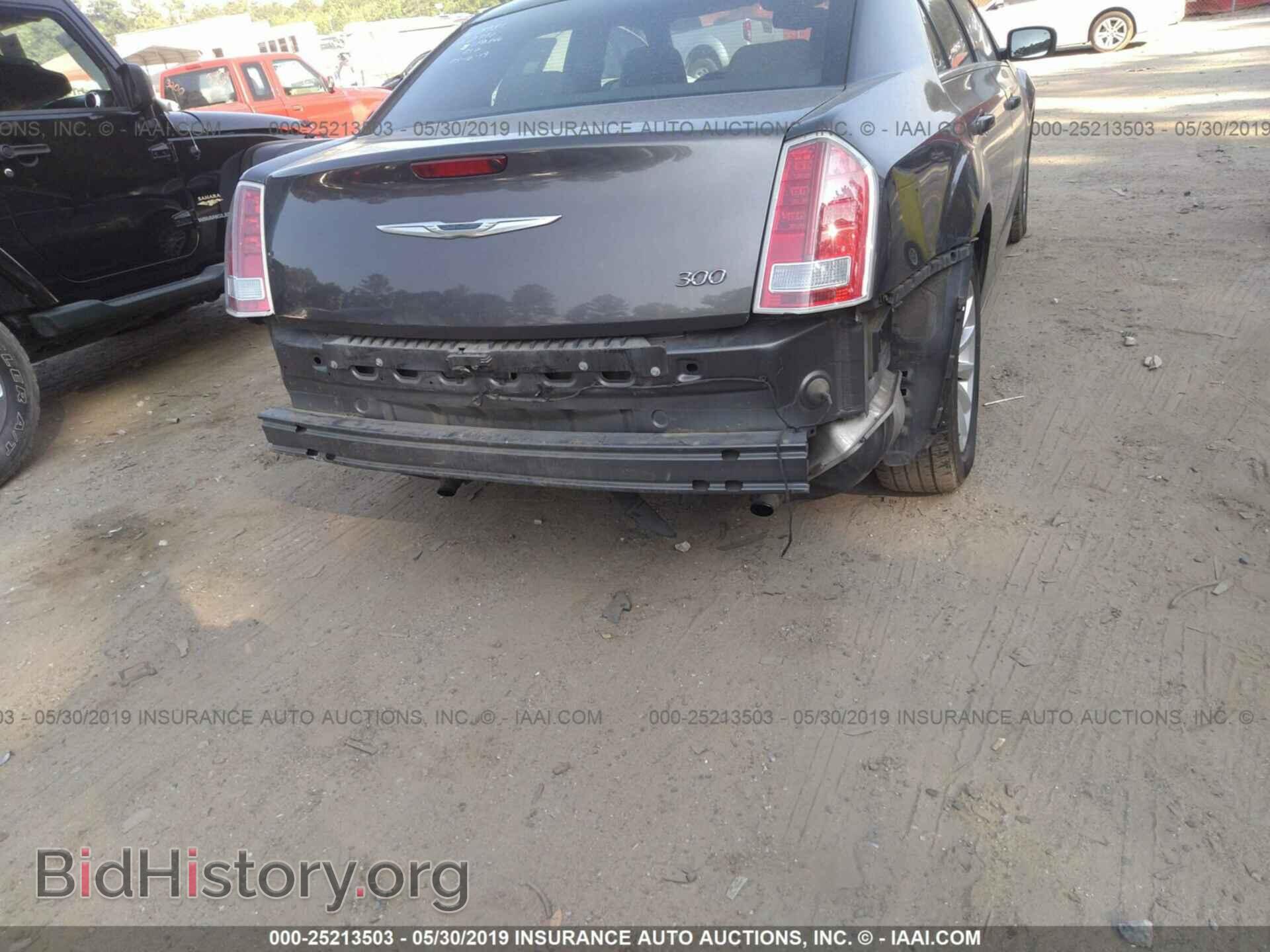 2013 CHRYSLER 300 - VIN: 2C3CCAAG3DH572790 - Photo 6