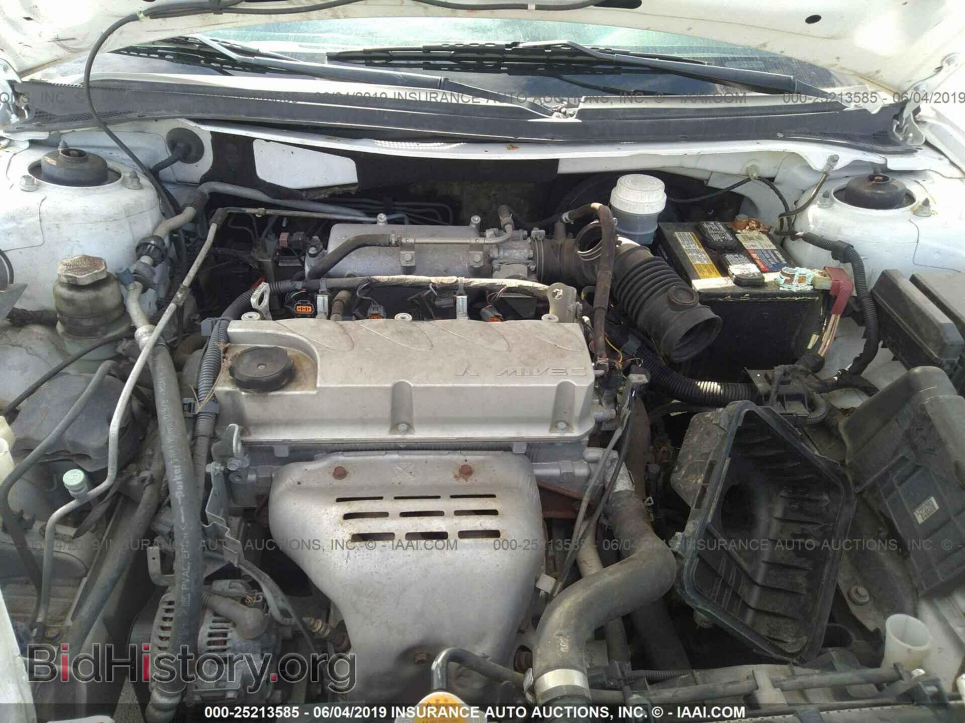 2011 MITSUBISHI GALANT - VIN: 4A32B2FF2BE022823 - Фото 10