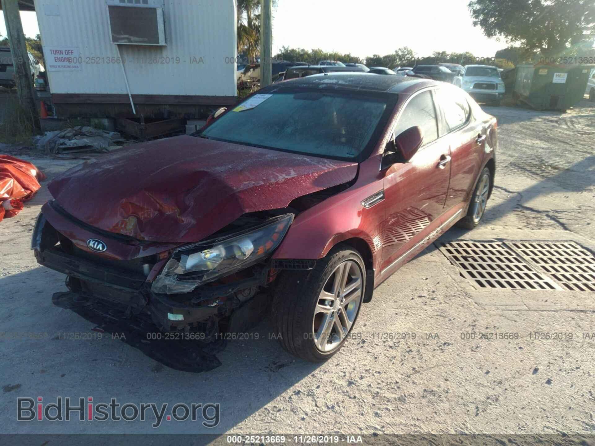 2013 KIA Optima - VIN: 5XXGR4A64DG122587 - Photo 2