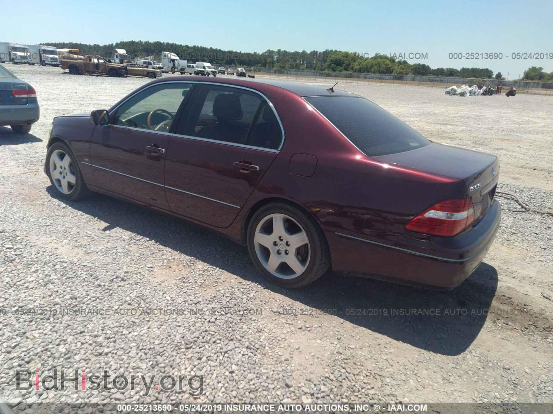 2004 LEXUS LS - VIN: JTHBN36FX40129875 - Фото 3