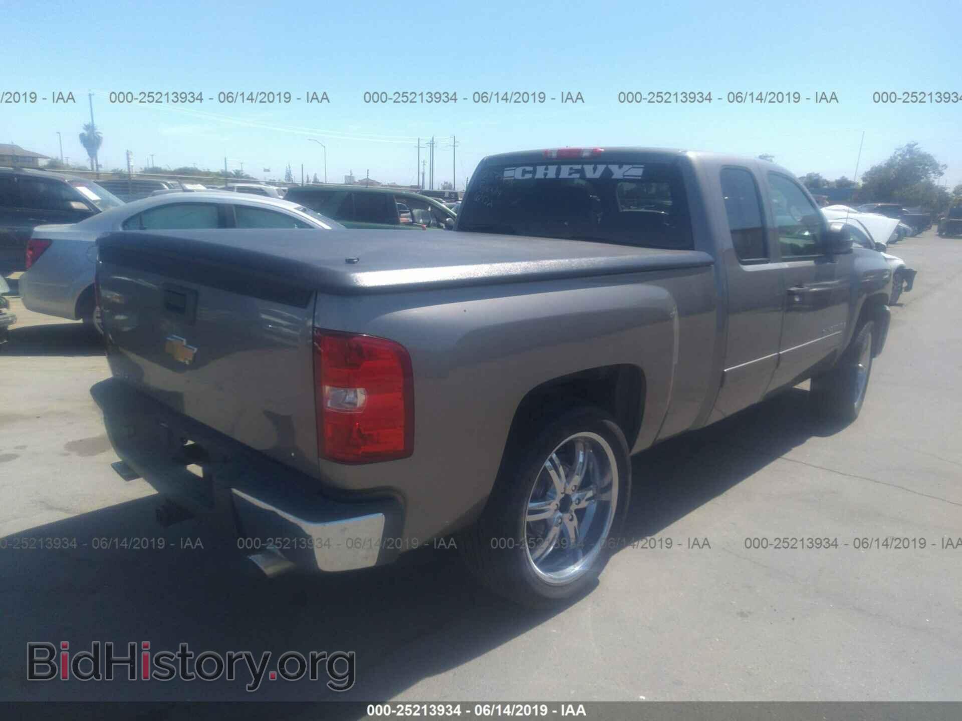 2008 CHEVROLET SILVERADO - VIN: 1GCEC19CX8Z164380 - Фото 4