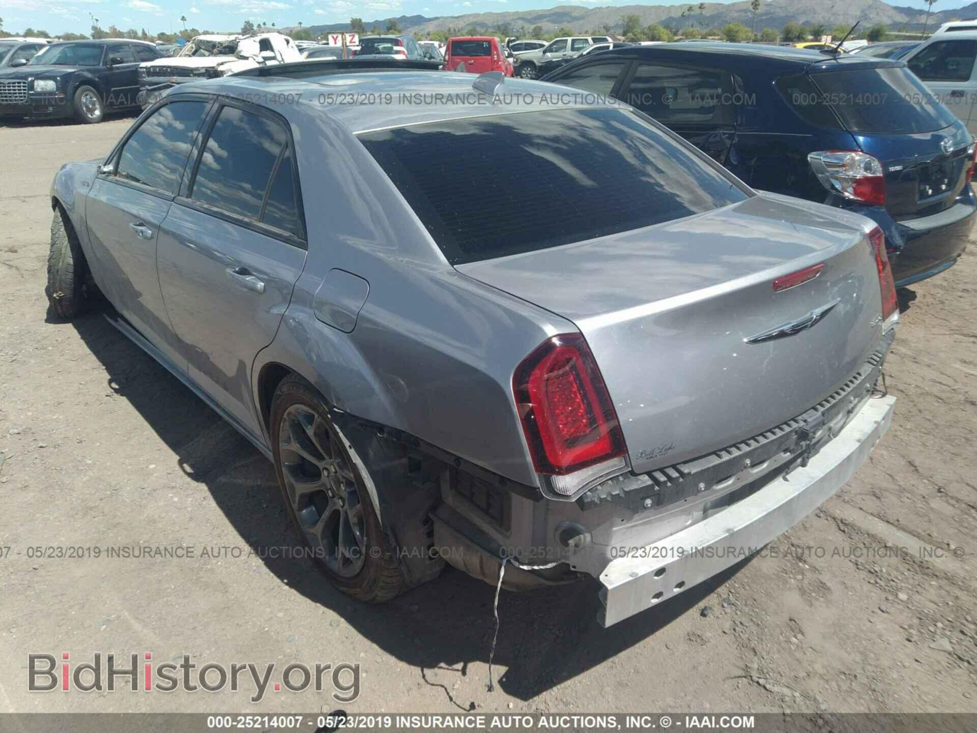 2016 CHRYSLER 300 - VIN: 2C3CCABG5GH295191 - Photo 3
