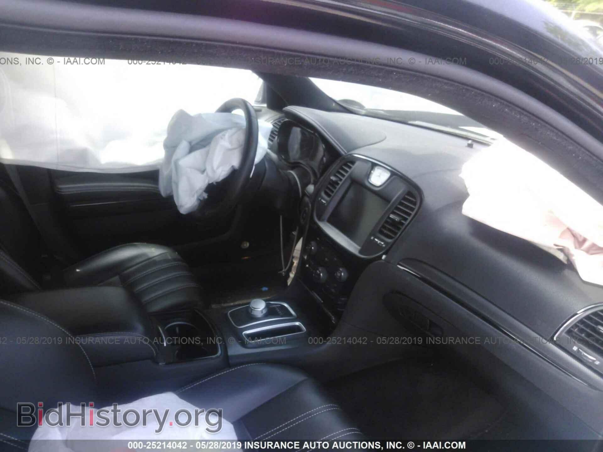 2016 CHRYSLER 300 - VIN: 2C3CCAGG9GH176181 - Photo 5