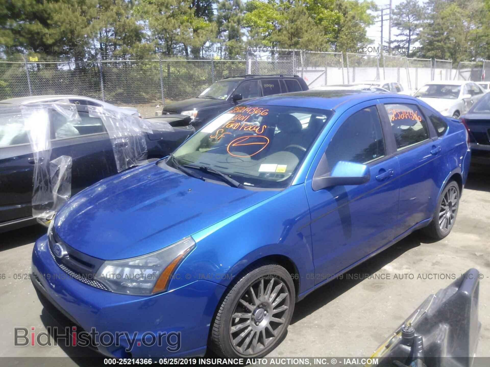 2011 FORD FOCUS - VIN: 1FAHP3GN7BW139808 - Фото 2
