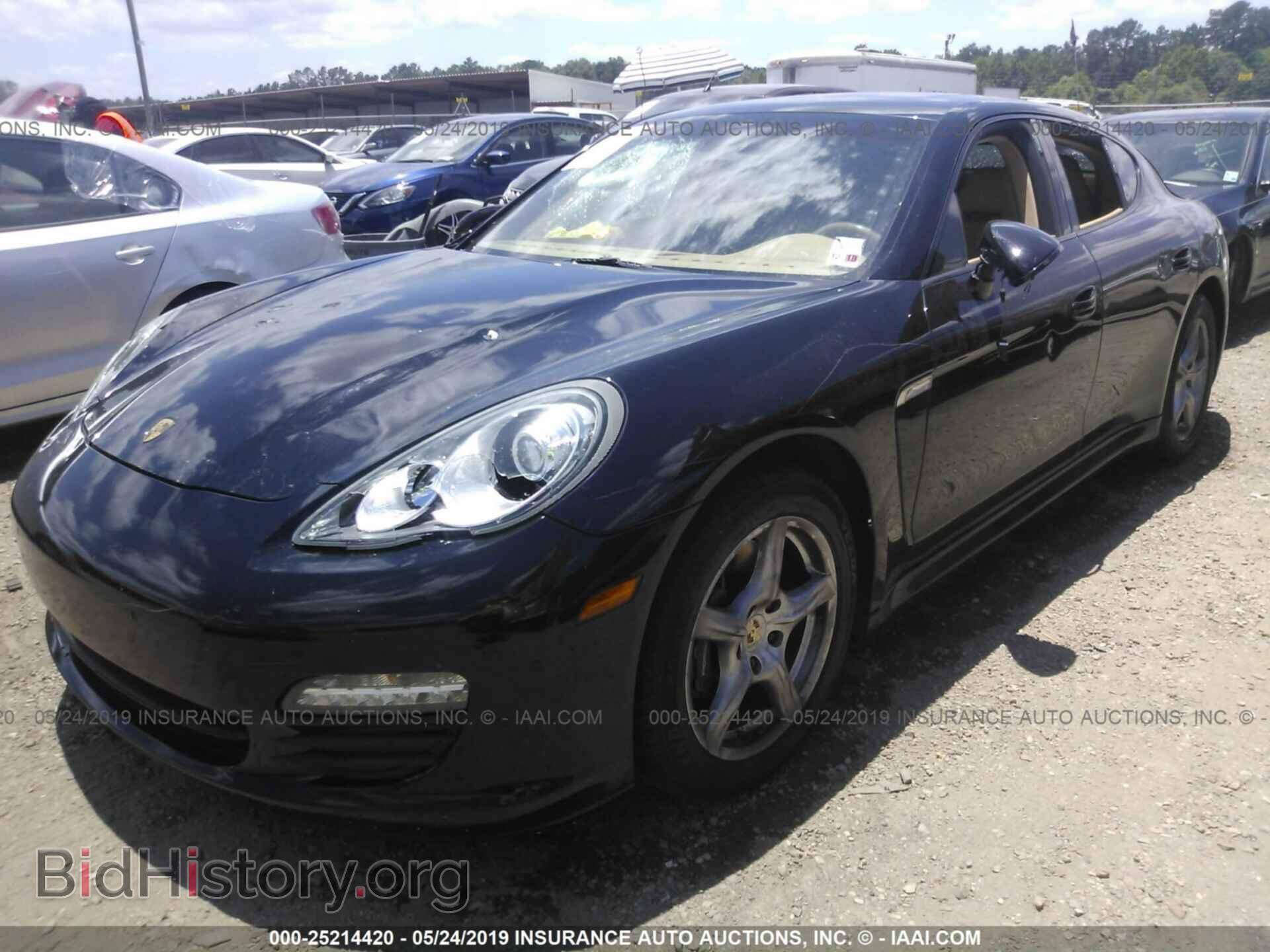2011 PORSCHE PANAMERA - VIN: WP0AA2A72BL010538 - Фото 2