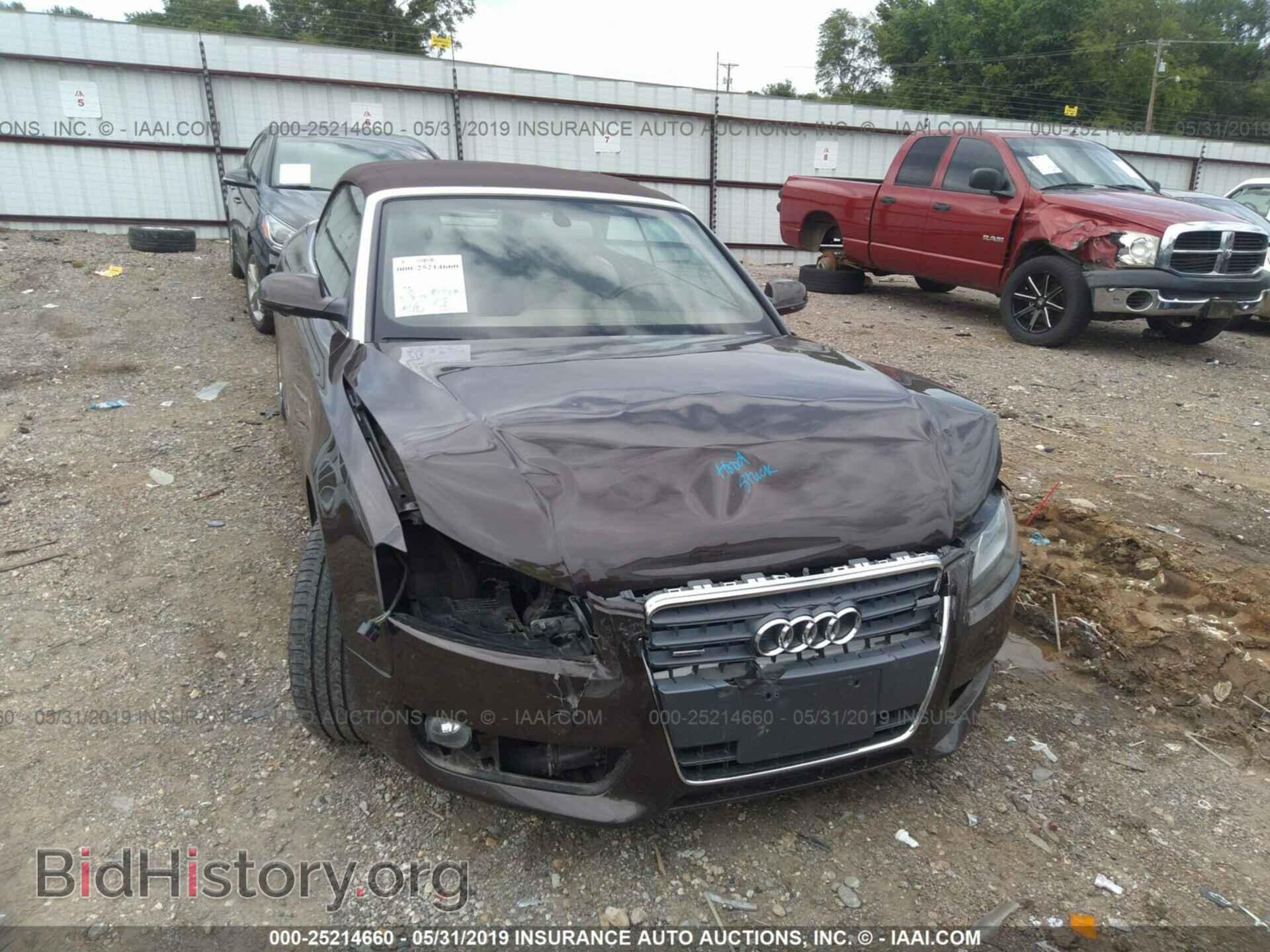 2011 AUDI A5 - VIN: WAULFAFH2BN009798 - Фото 6