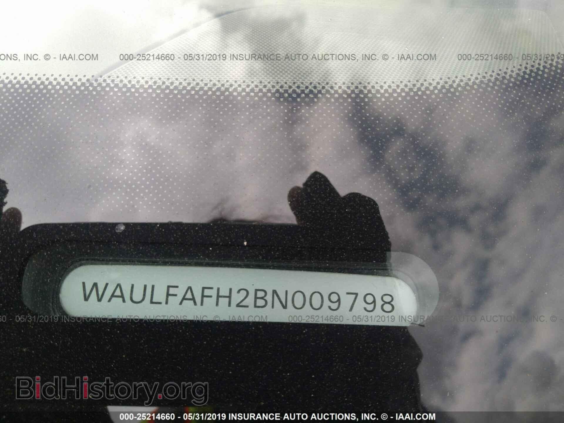 2011 AUDI A5 - VIN: WAULFAFH2BN009798 - Фото 9