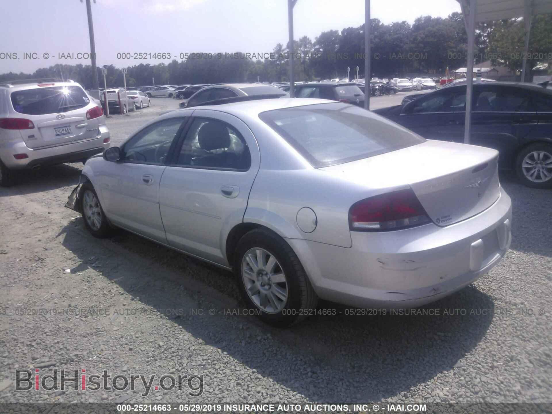 2004 CHRYSLER SEBRING - VIN: 1C3EL56R84N272373 - Фото 3