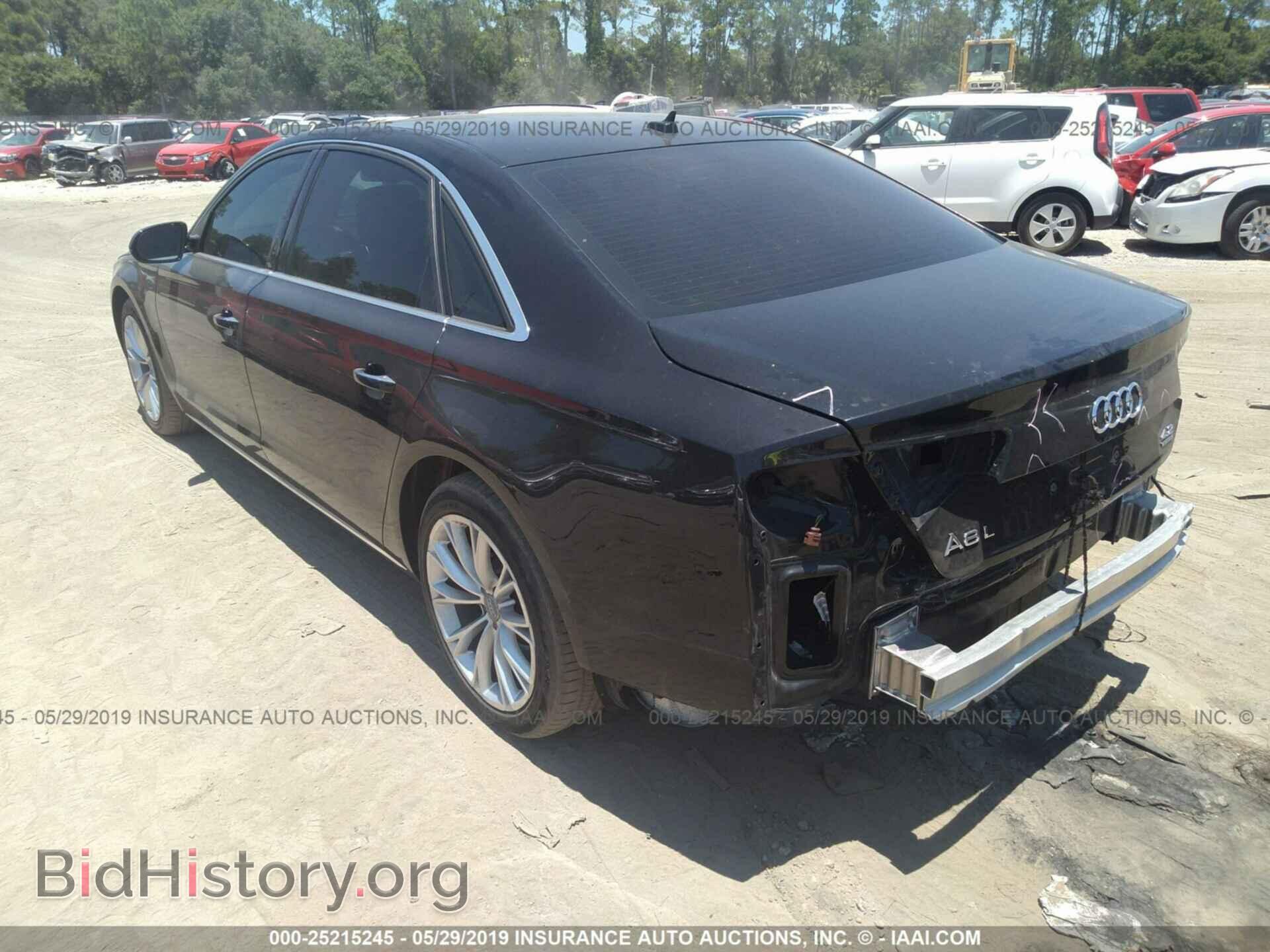 2011 AUDI A8 - VIN: WAURVAFD6BN027067 - Фото 3