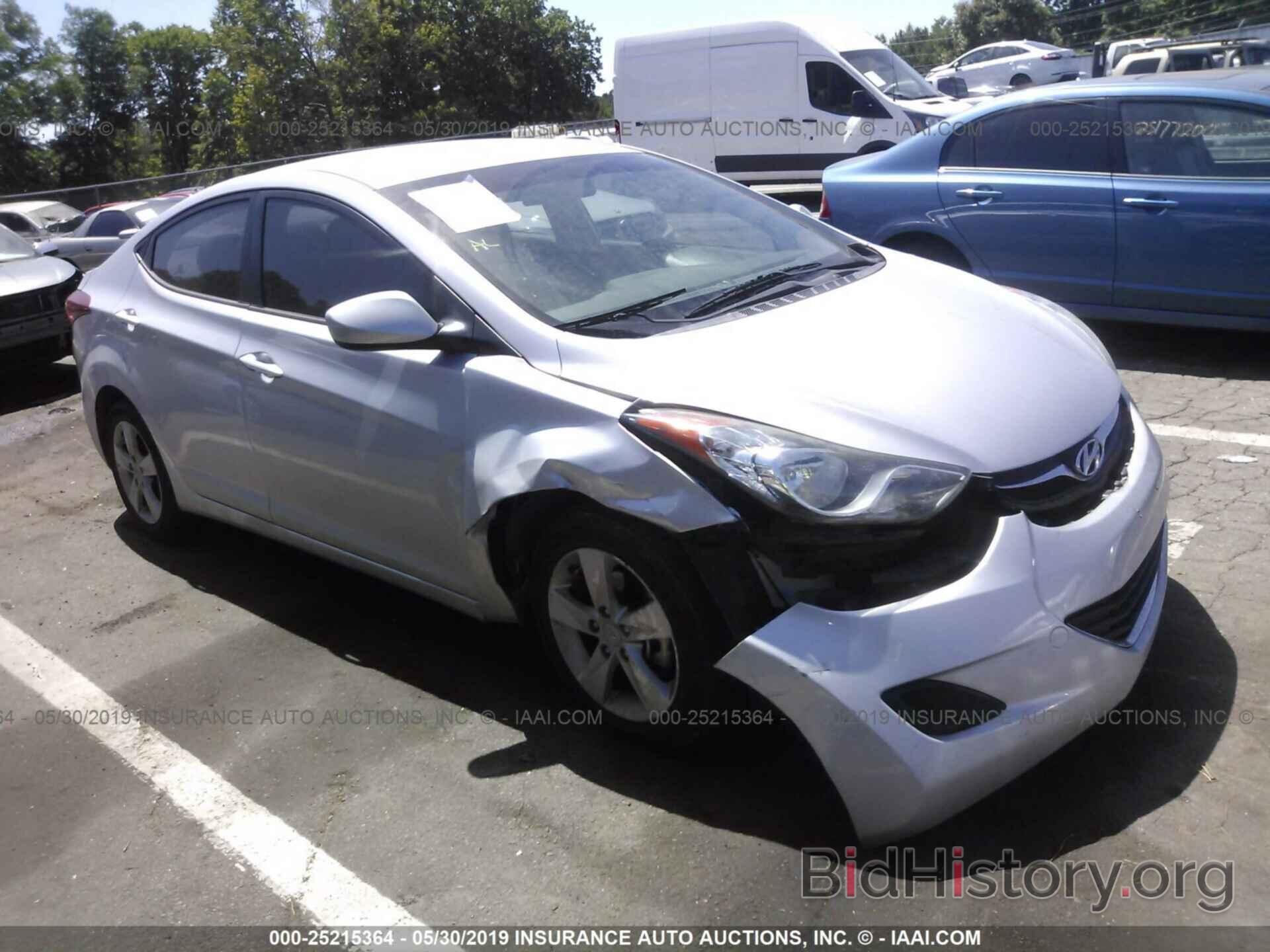 Фотография 5NPDH4AE4DH368279 - HYUNDAI ELANTRA 2013