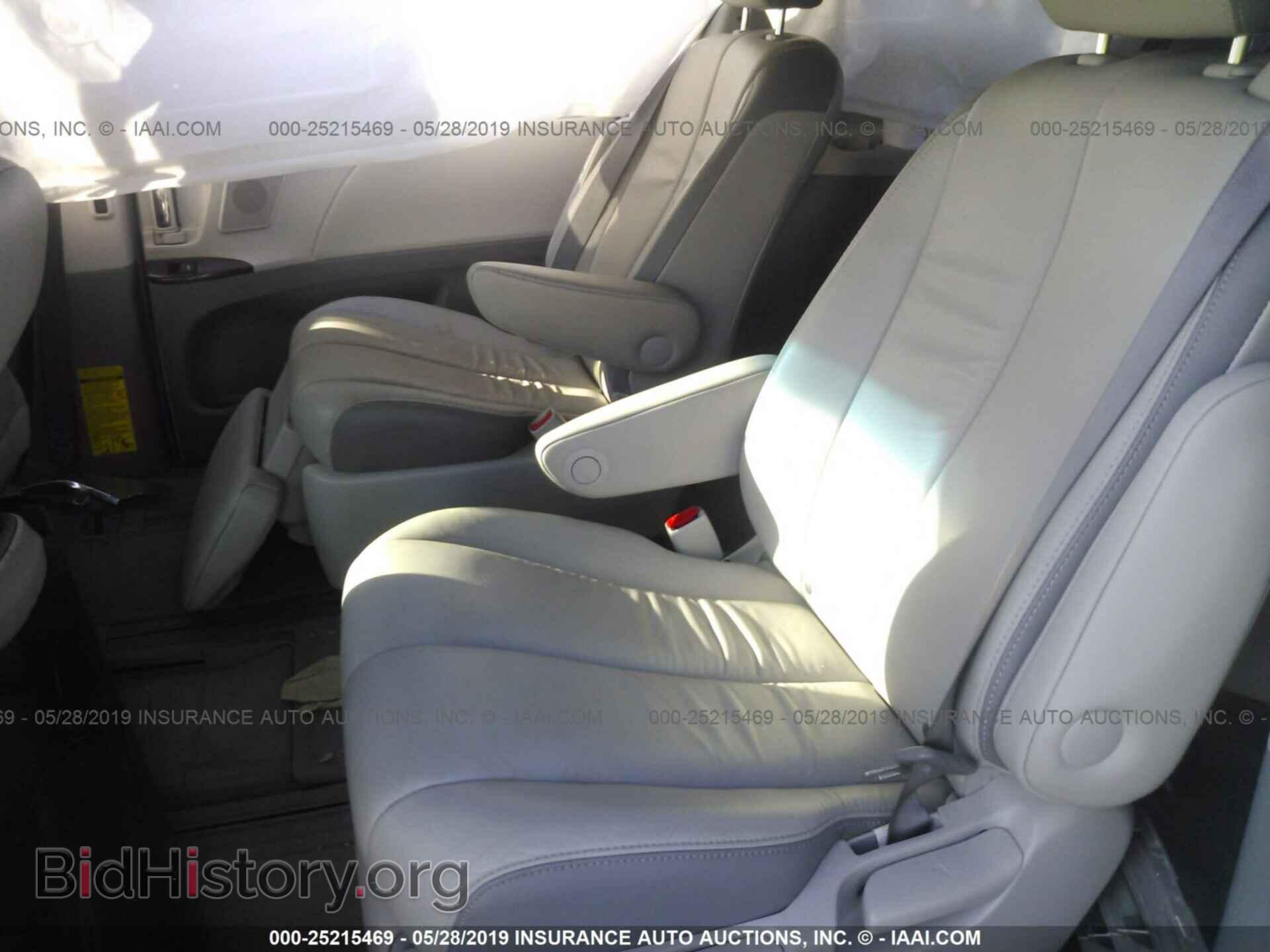 2013 TOYOTA SIENNA - VIN: 5TDYK3DC8DS335741 - Фото 8