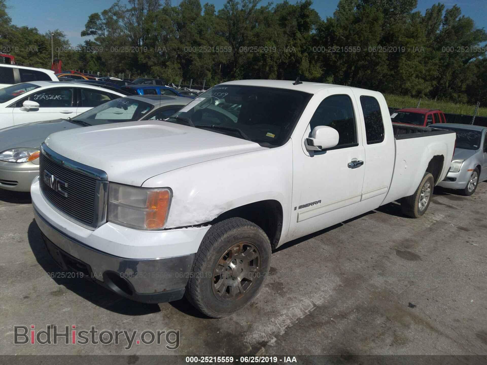 2007 GMC NEW SIERRA - VIN: 1GTEC19J47E554718 - Фото 2