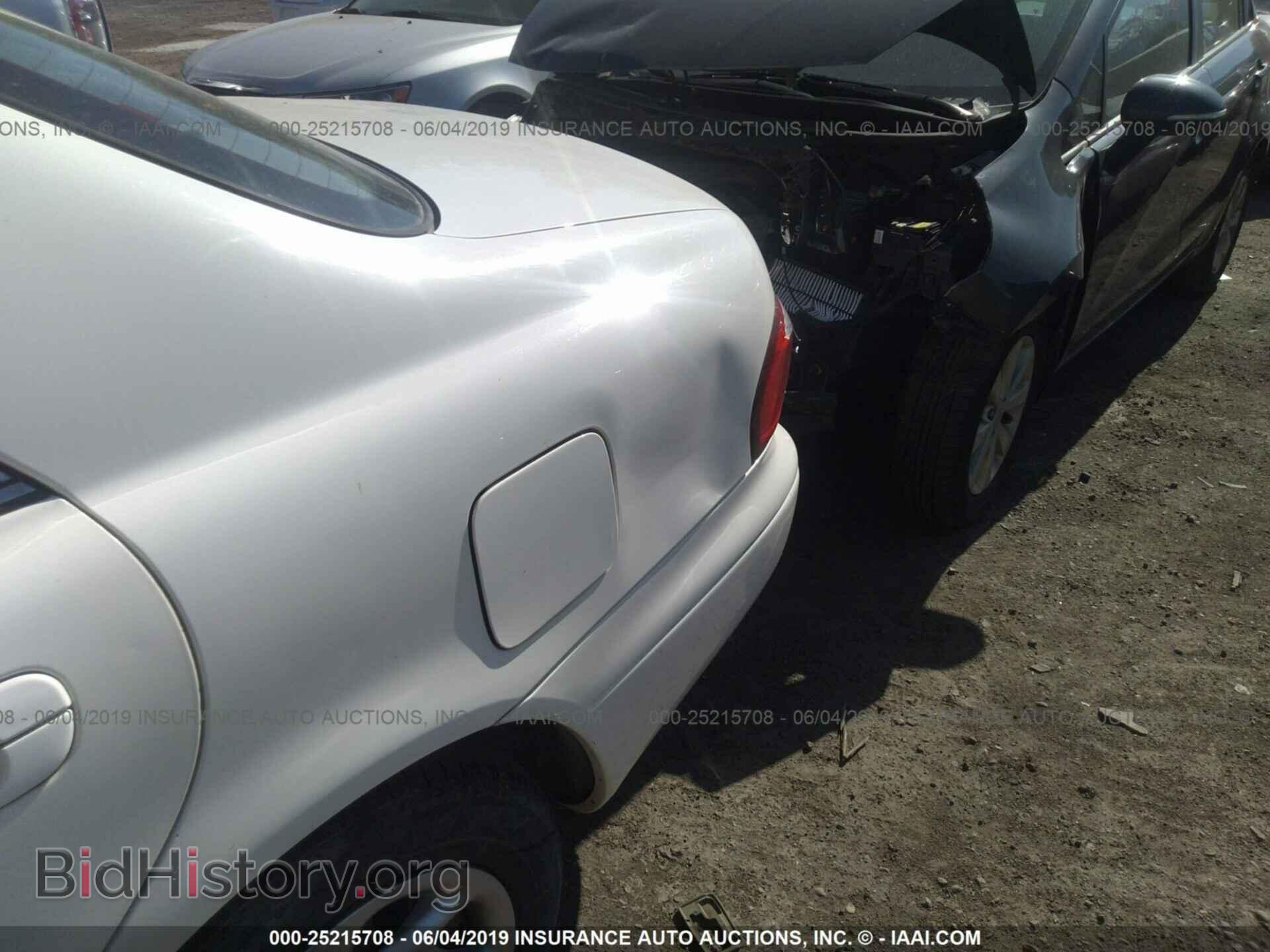 2000 MAZDA 626 - VIN: 1YVGF22C1Y5105204 - Фото 6