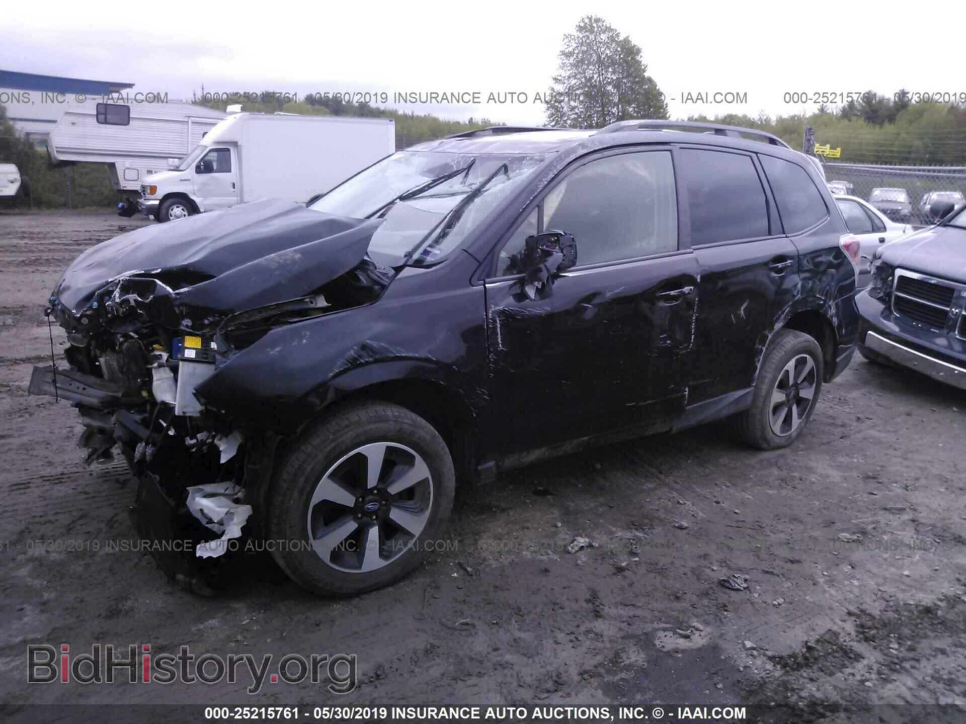 2017 SUBARU FORESTER - VIN: JF2SJAEC0HH519725 - Photo 2