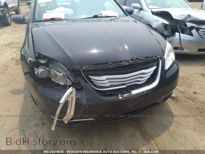 2012 Chrysler 200 (VIN 1C3CCBBB4CN205024) — фото 6 из 10