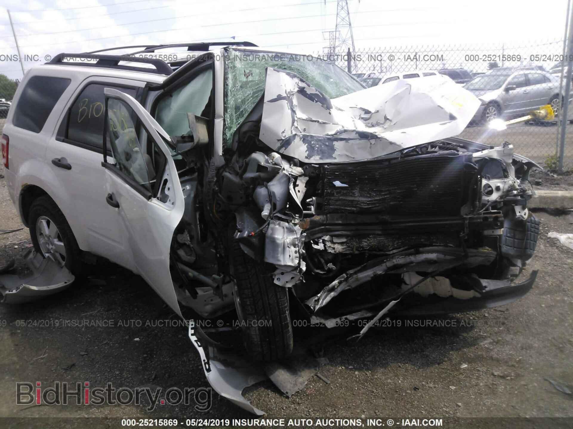 Фотография 1FMCU0D73CKA83307 - FORD ESCAPE 2012