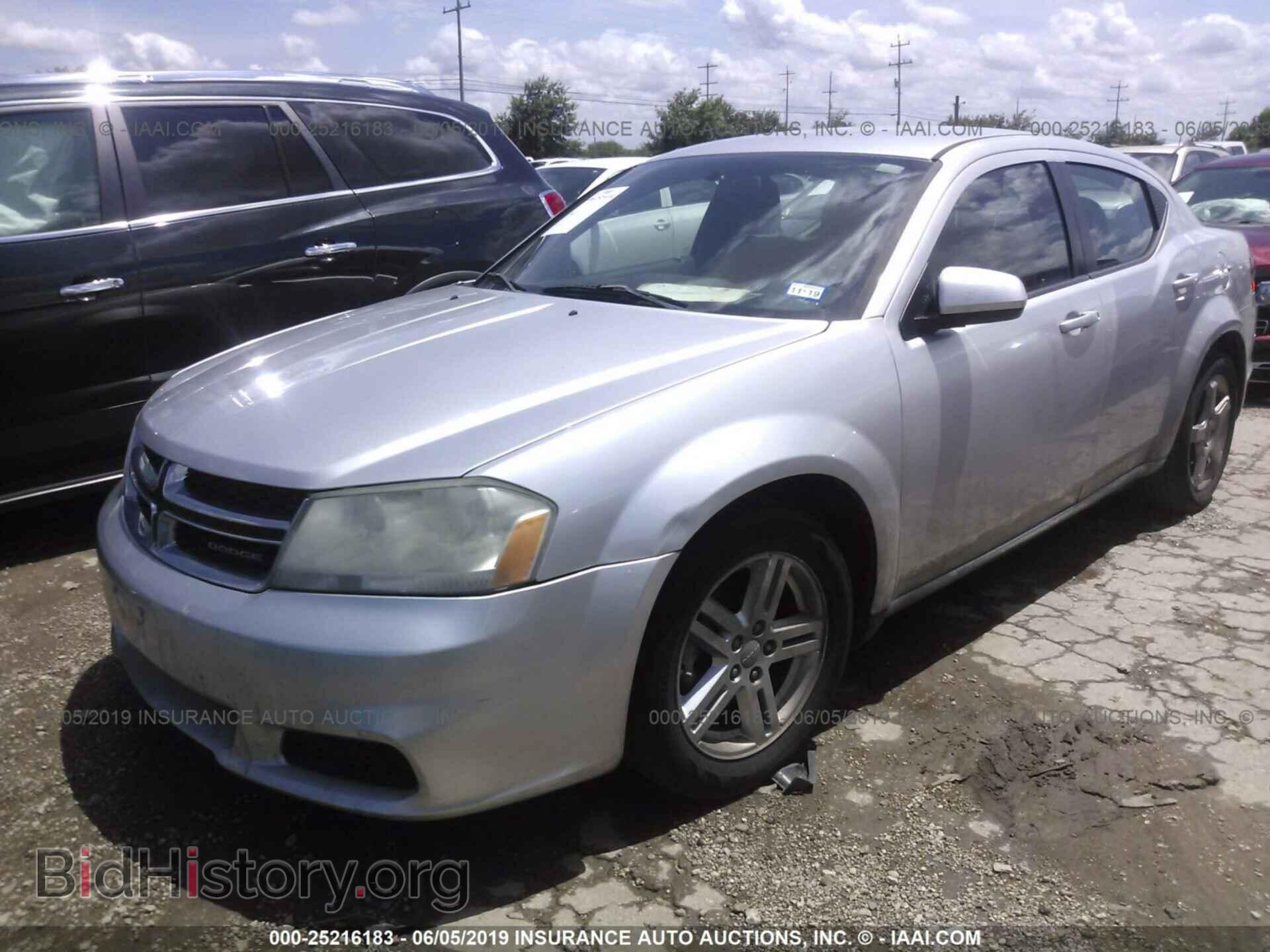 2011 DODGE AVENGER - VIN: 1B3BD1FB7BN528508 - Фото 2