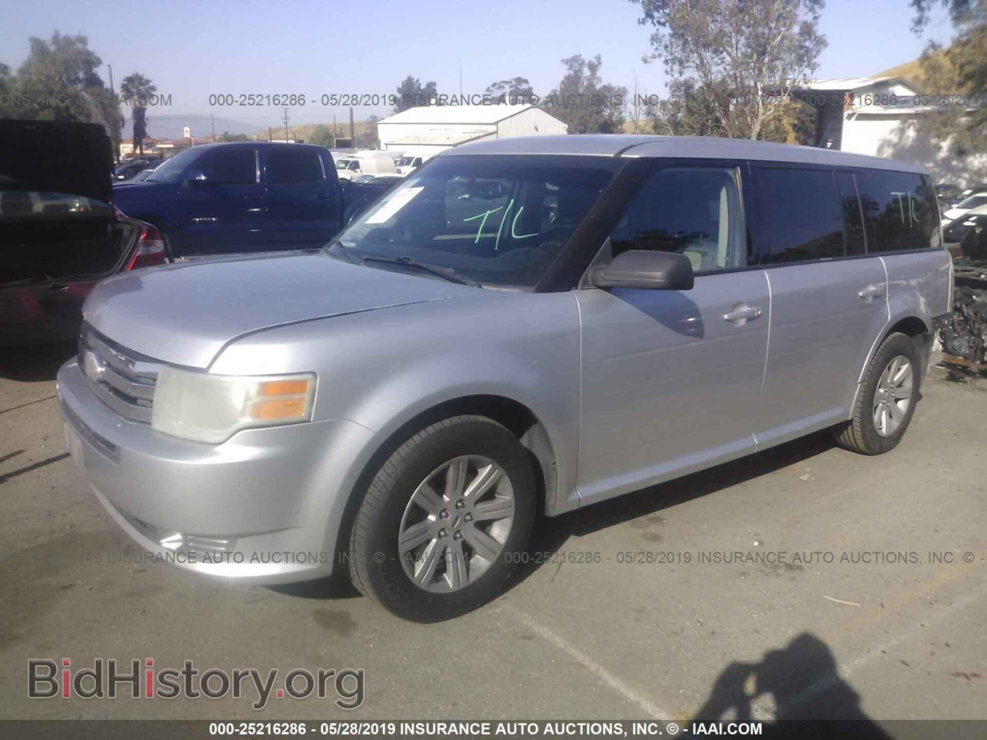 2011 FORD FLEX - VIN: 2FMGK5BCXBBD28715 - Фото 2