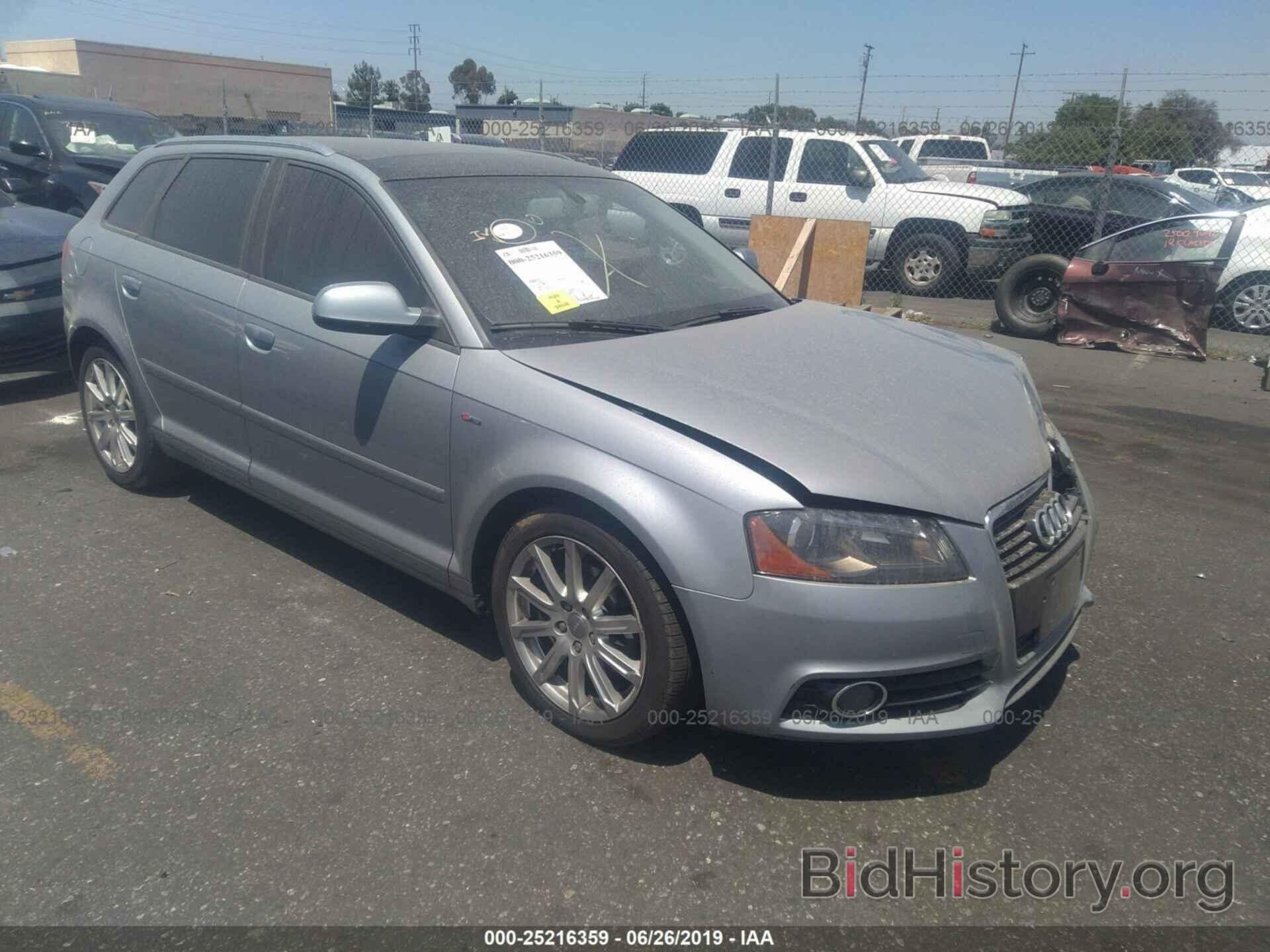 Photo WAUKJAFM1CA024955 - AUDI A3 2012