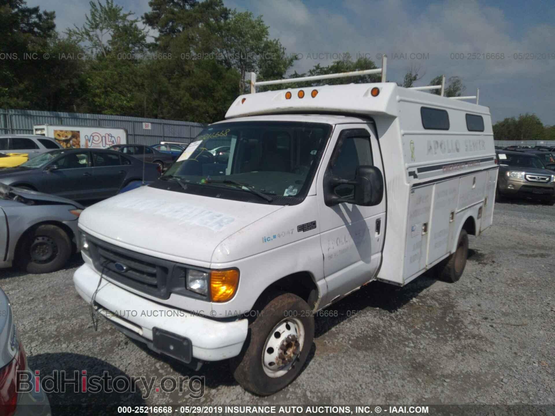 2005 FORD ECONOLINE - VIN: 1FDWE35P85HA03865 - Фото 2