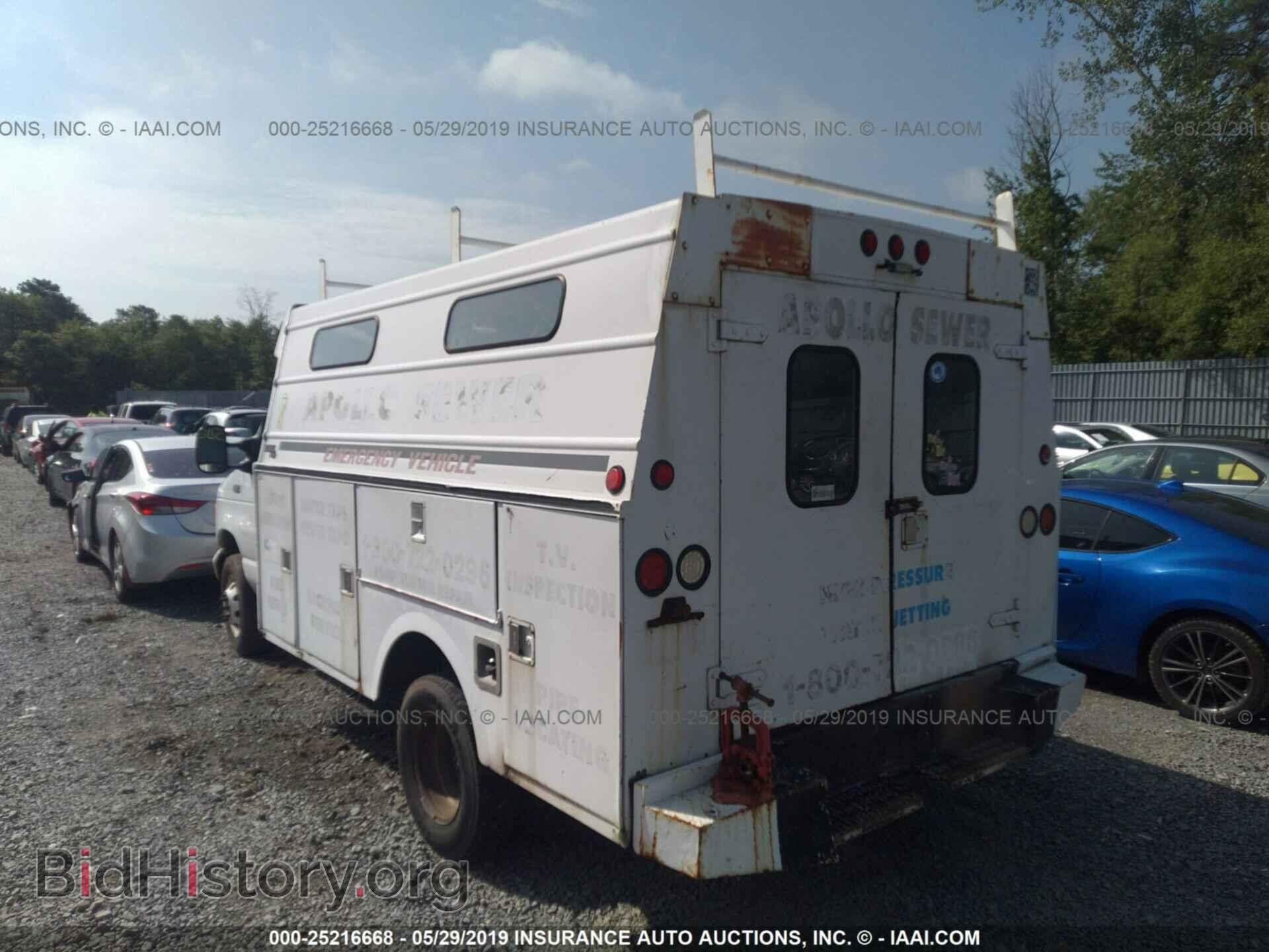 2005 FORD ECONOLINE - VIN: 1FDWE35P85HA03865 - Фото 3