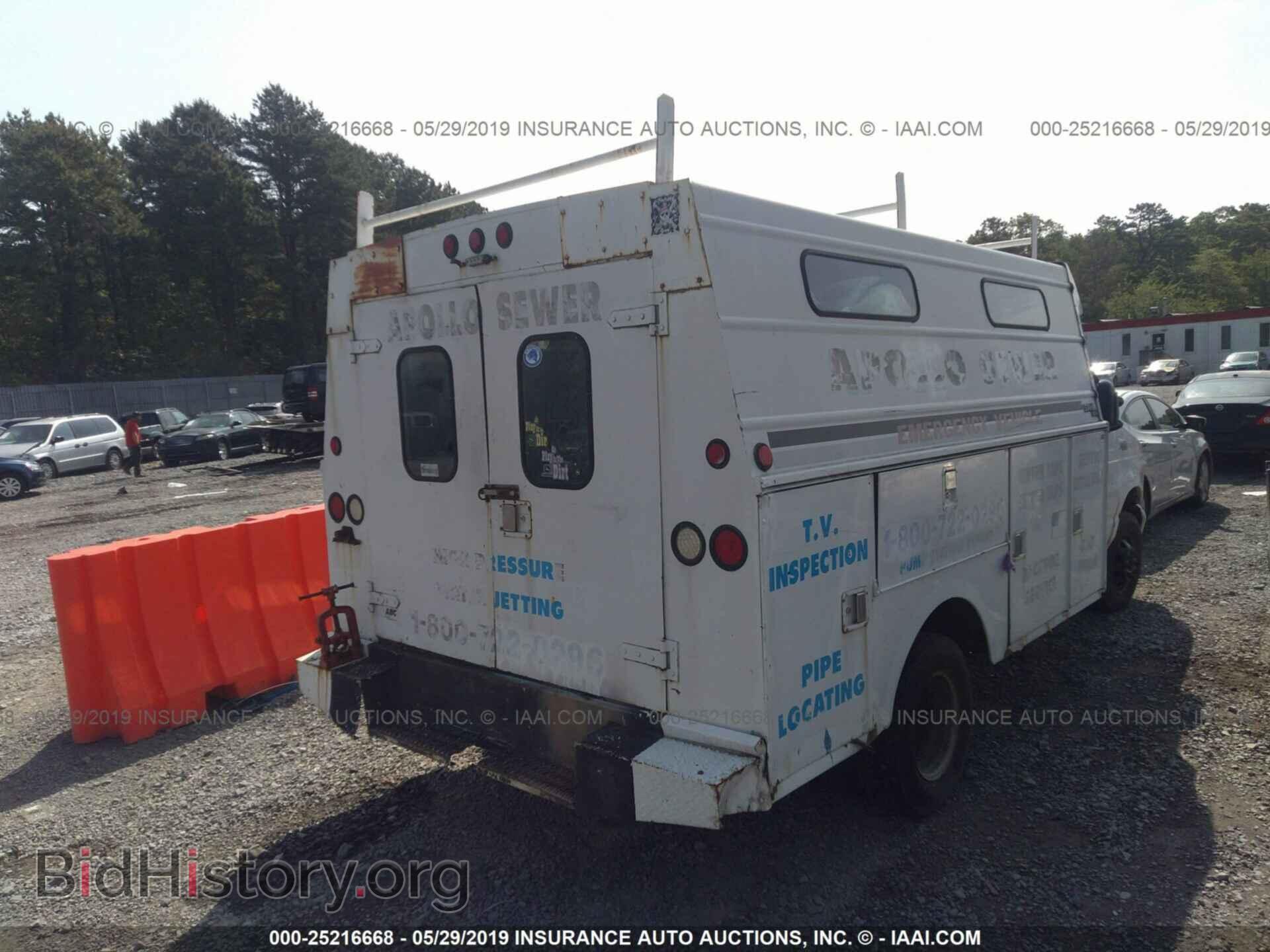 2005 FORD ECONOLINE - VIN: 1FDWE35P85HA03865 - Фото 4
