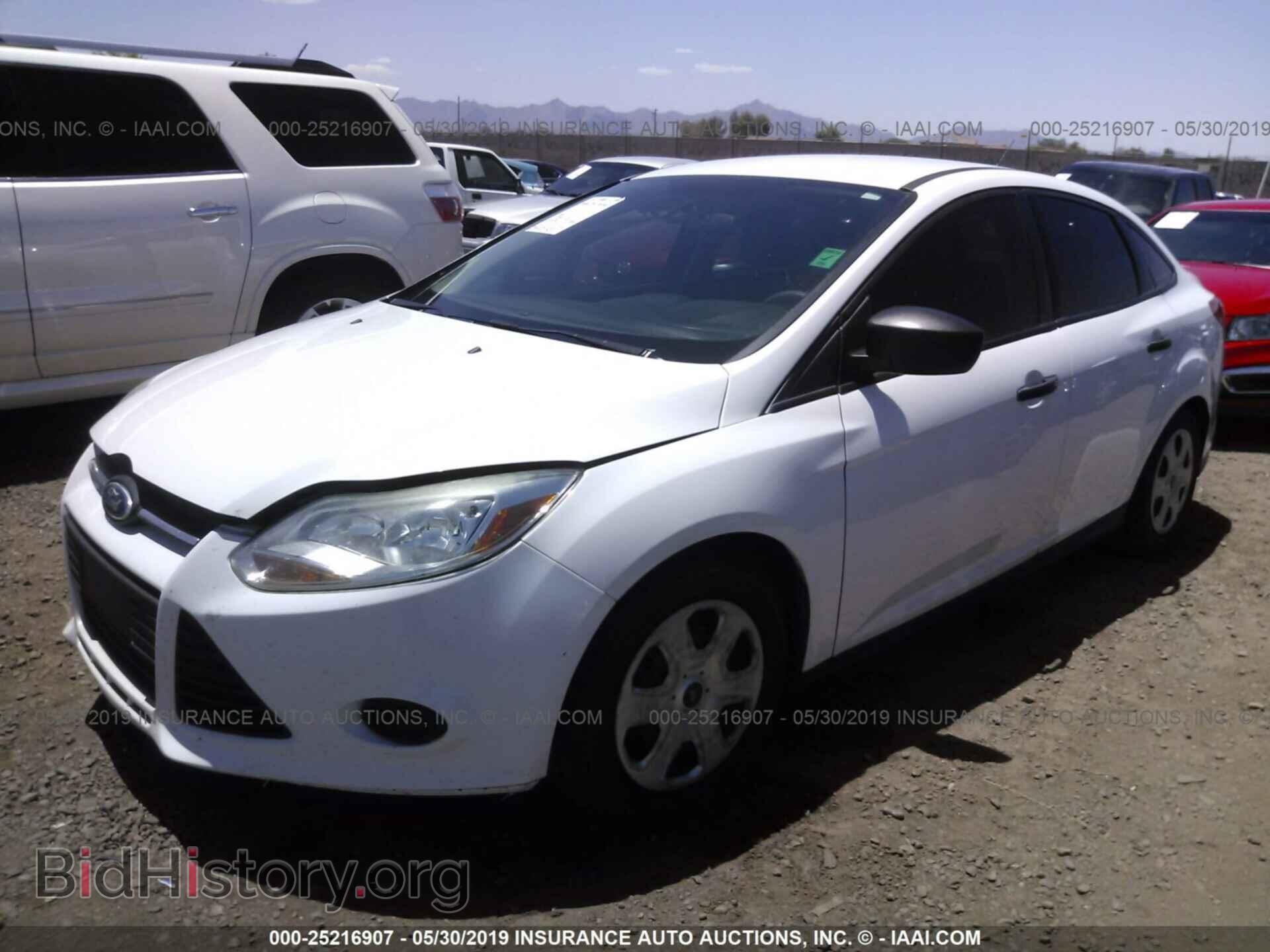2014 FORD FOCUS - VIN: 1FADP3E28EL144447 - Фото 2