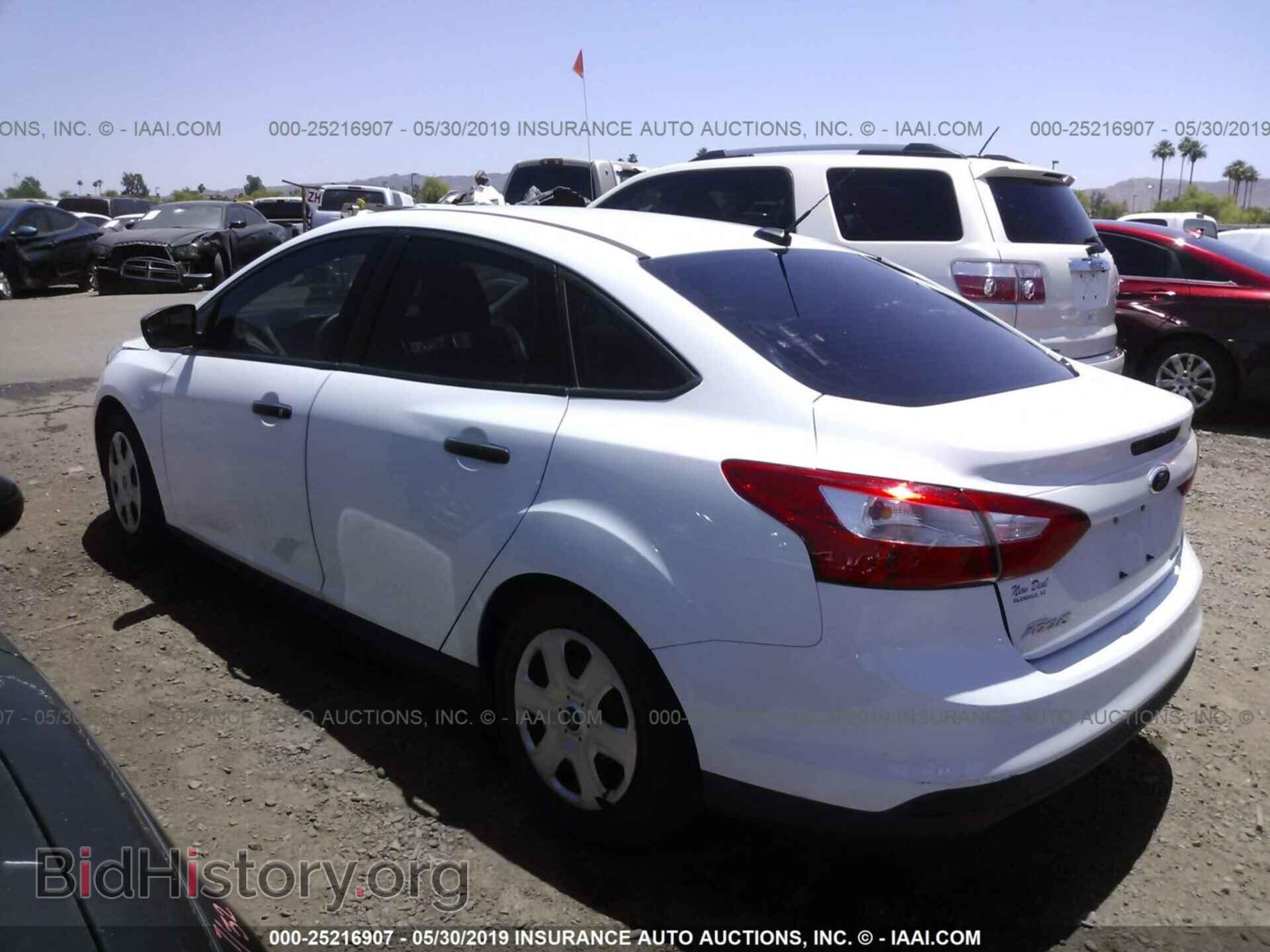 2014 FORD FOCUS - VIN: 1FADP3E28EL144447 - Фото 3