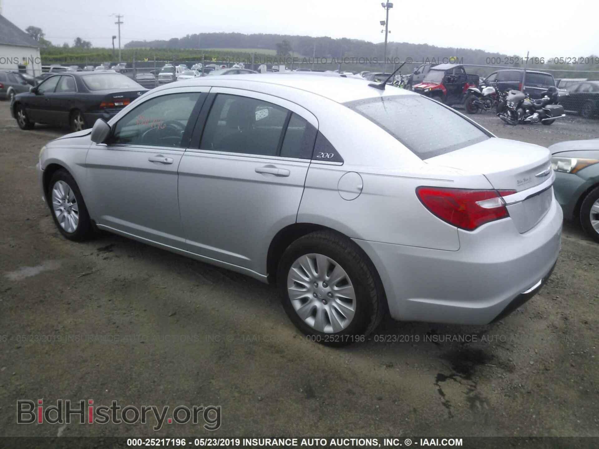 2012 CHRYSLER 200 - VIN: 1C3CCBAB8CN167279 - Фото 3