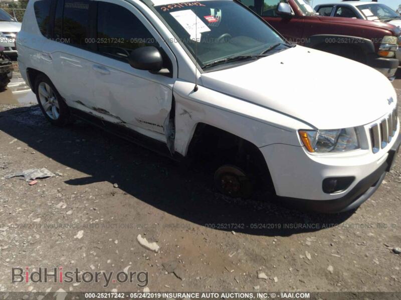 2012 Jeep COMPASS (VIN 1C4NJCBB6CD554269) — photo 6 of 10