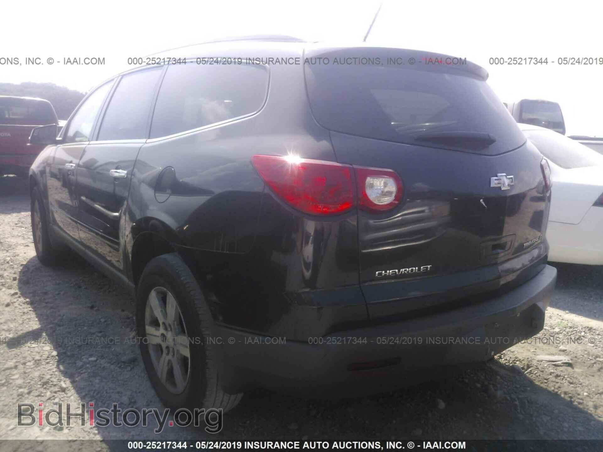 2009 CHEVROLET TRAVERSE - VIN: 1GNER23D29S136614 - Фото 3